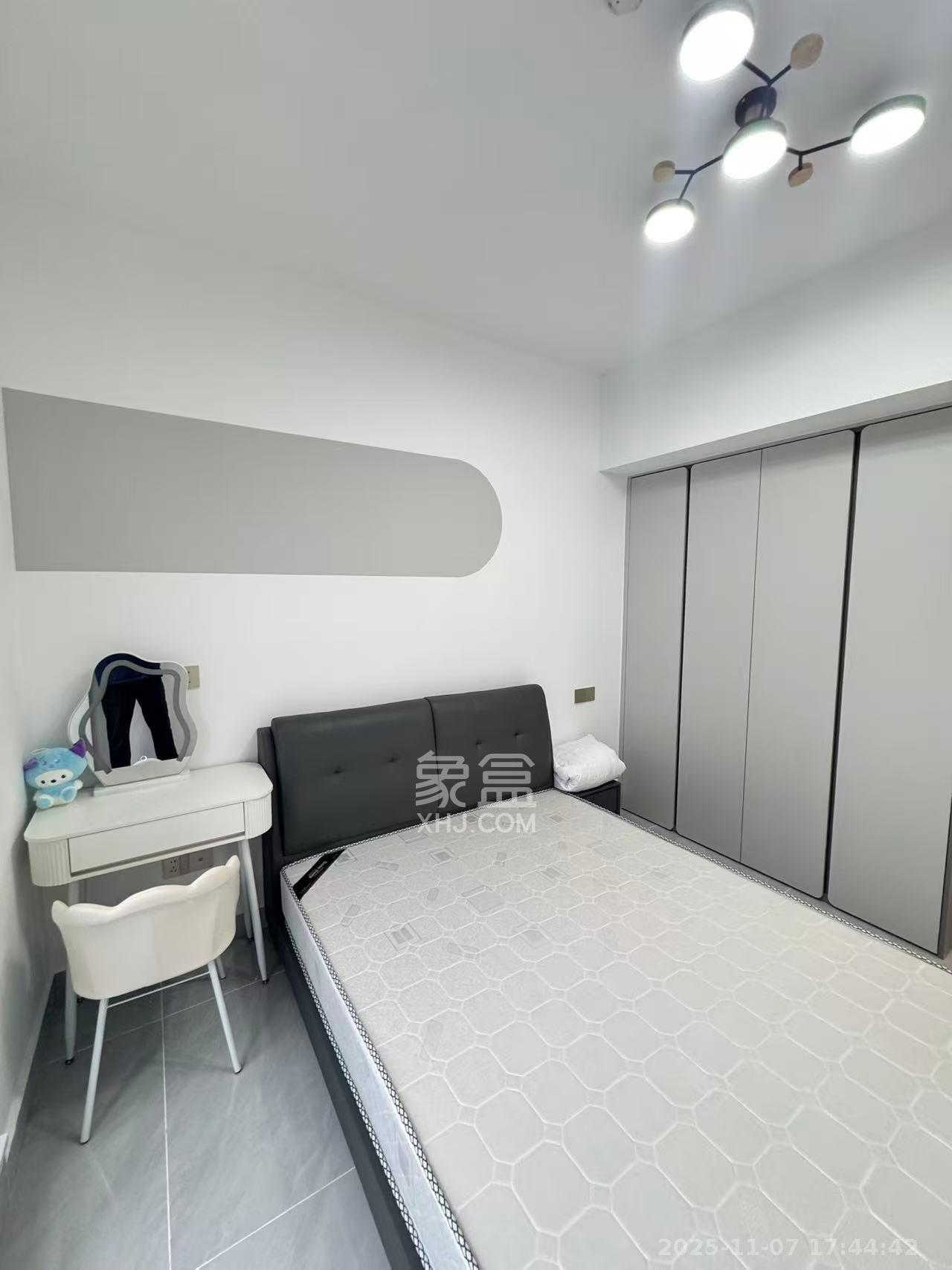 明城国际  3室1厅1卫    4200.0元/月室内图