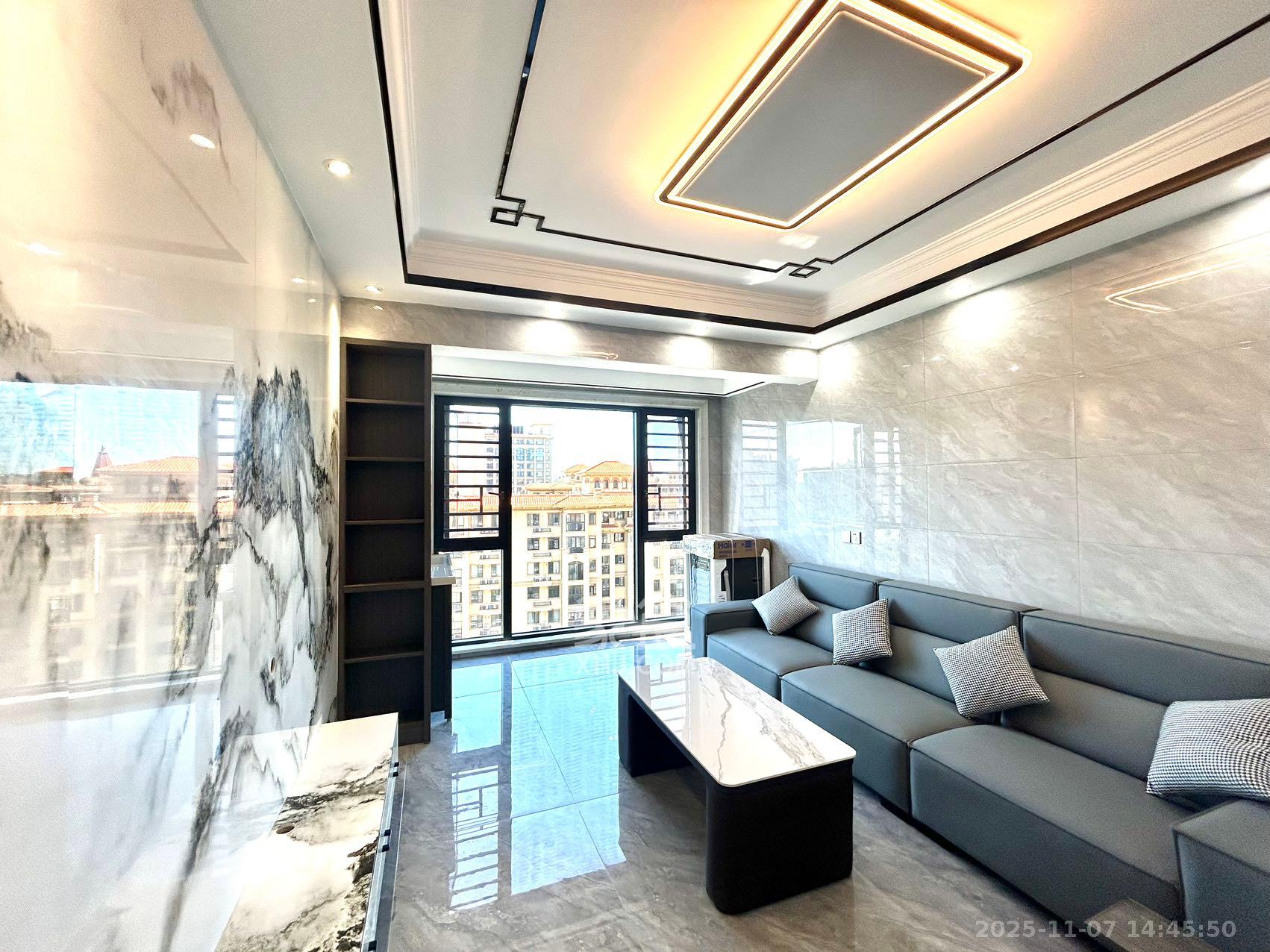 长房明宸府 3室2厅1卫 2400.0元/月 长房明宸府 3室2厅1卫 2400.0元/月室内图