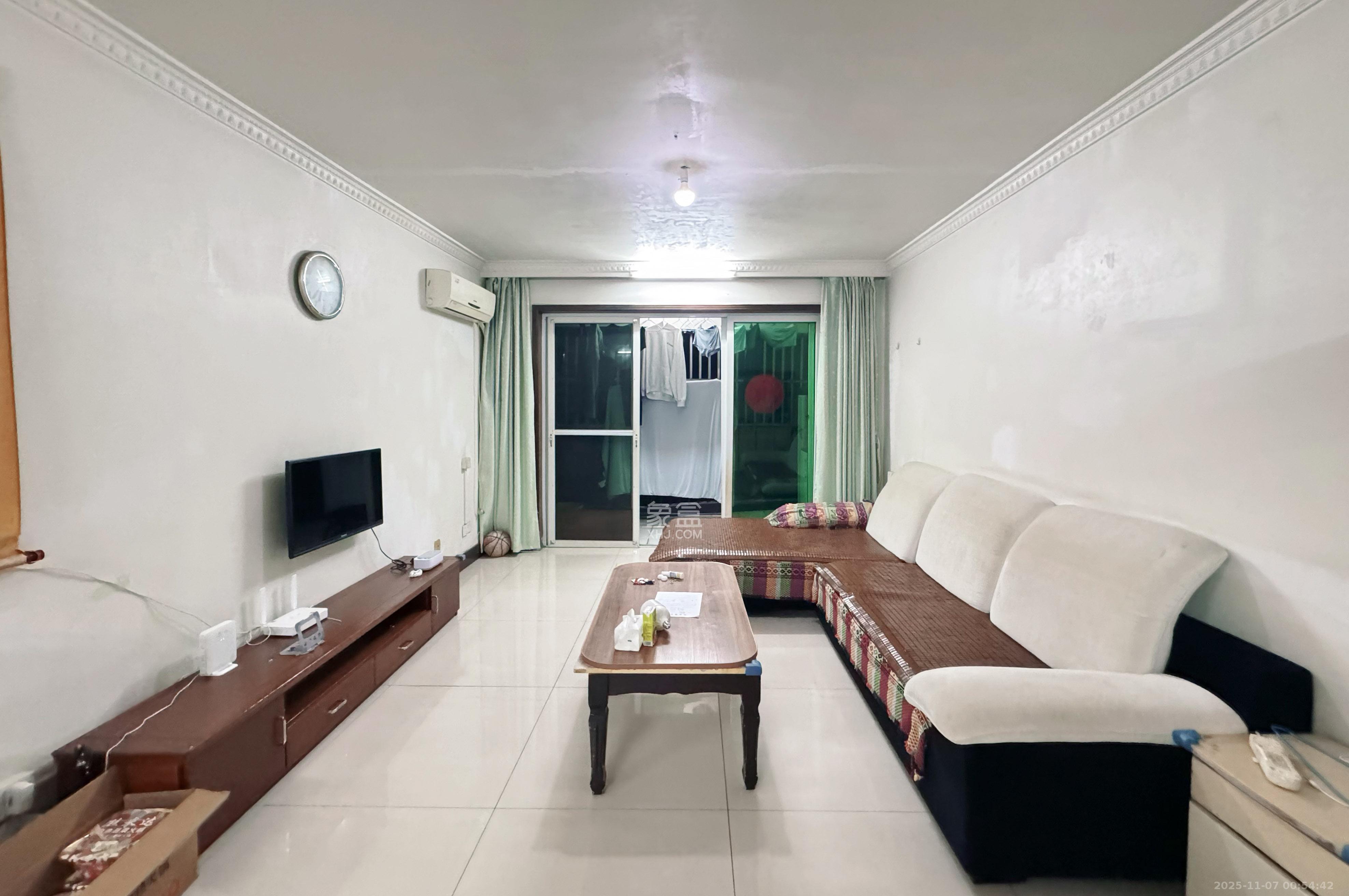 恩瑞麓山名园（龙王港小区）  3室2厅1卫    89.0万室内图1