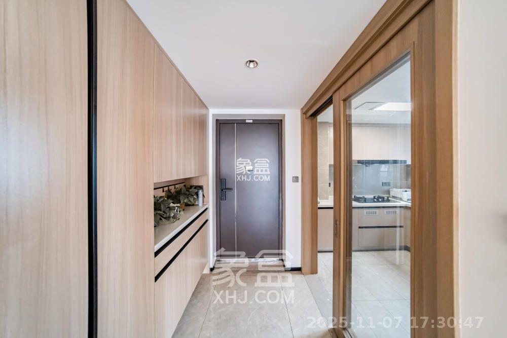 华润凯旋门一期 4室2厅2卫 3200.0元/月 华润凯旋门一期 4室2厅2卫 3200.0元/月室内图