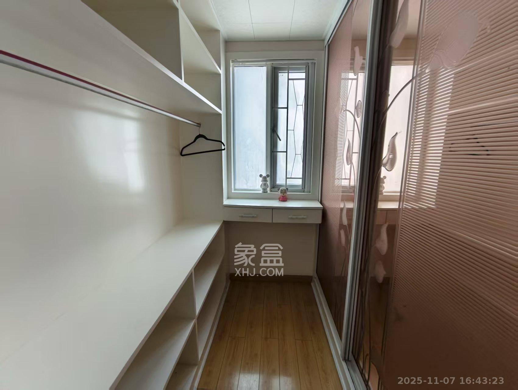 通华天都 3室2厅2卫 2600.0元/月 通华天都 3室2厅2卫 2600.0元/月室内图