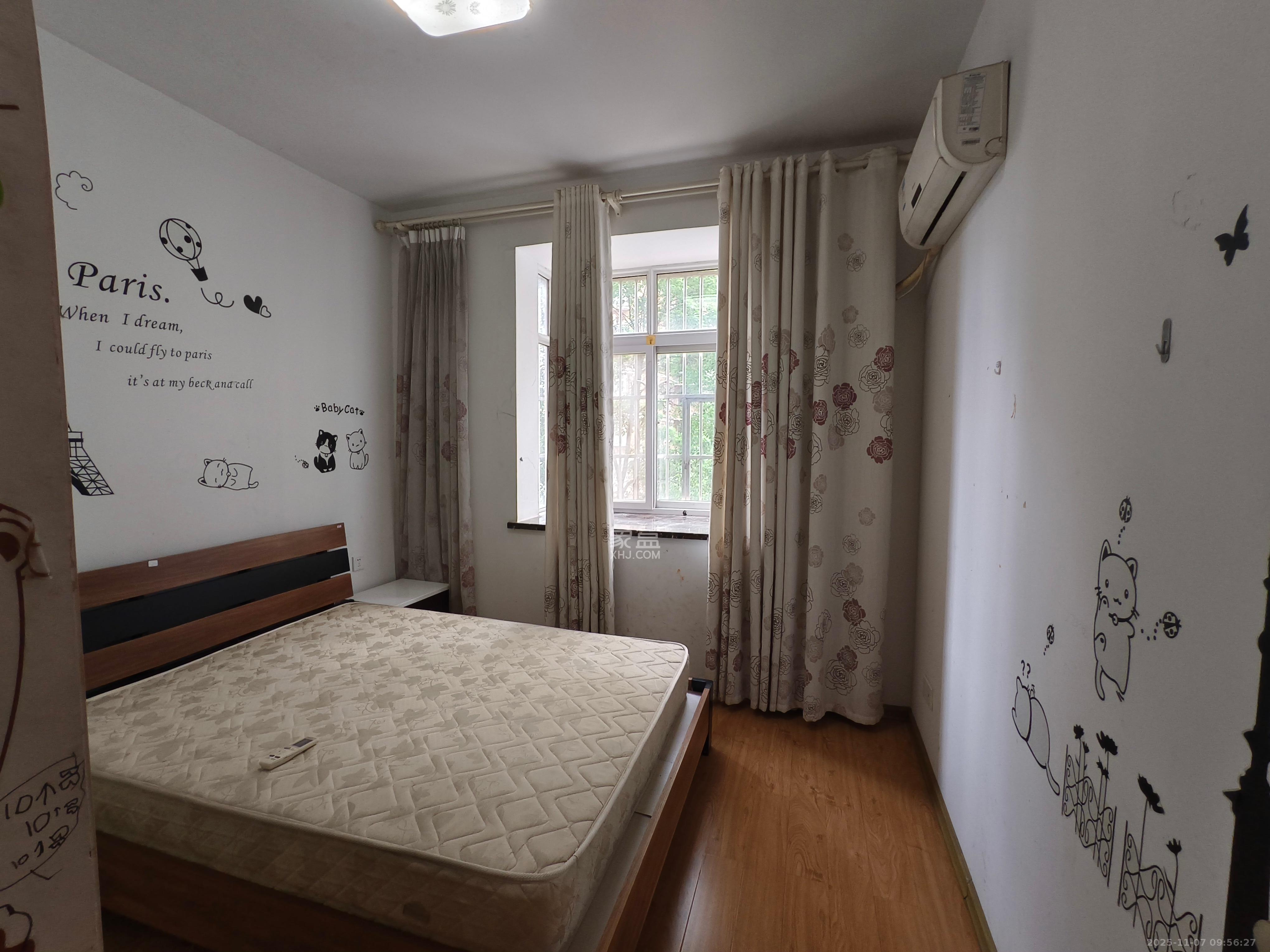 星城国际 3室2厅1卫 1600.0元/月 星城国际 3室2厅1卫 1600.0元/月室内图