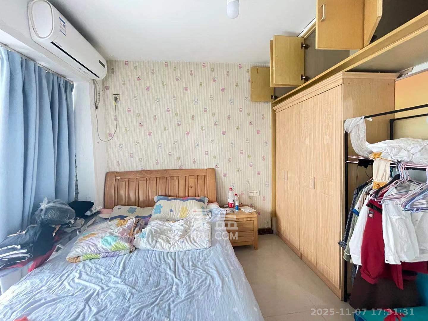 星典时代 2室2厅1卫 2300.0元/月 星典时代 2室2厅1卫 2300.0元/月室内图