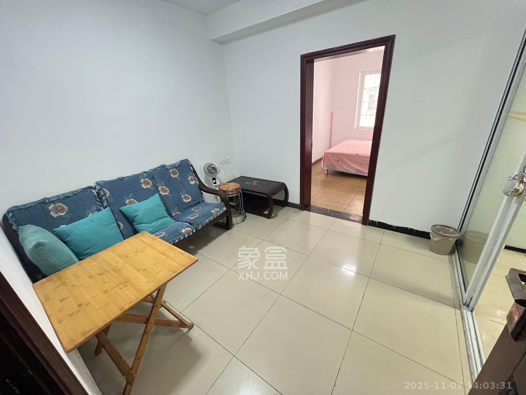 和馨园 1室1厅1卫 1450.0元/月 和馨园 1室1厅1卫 1450.0元/月室内图