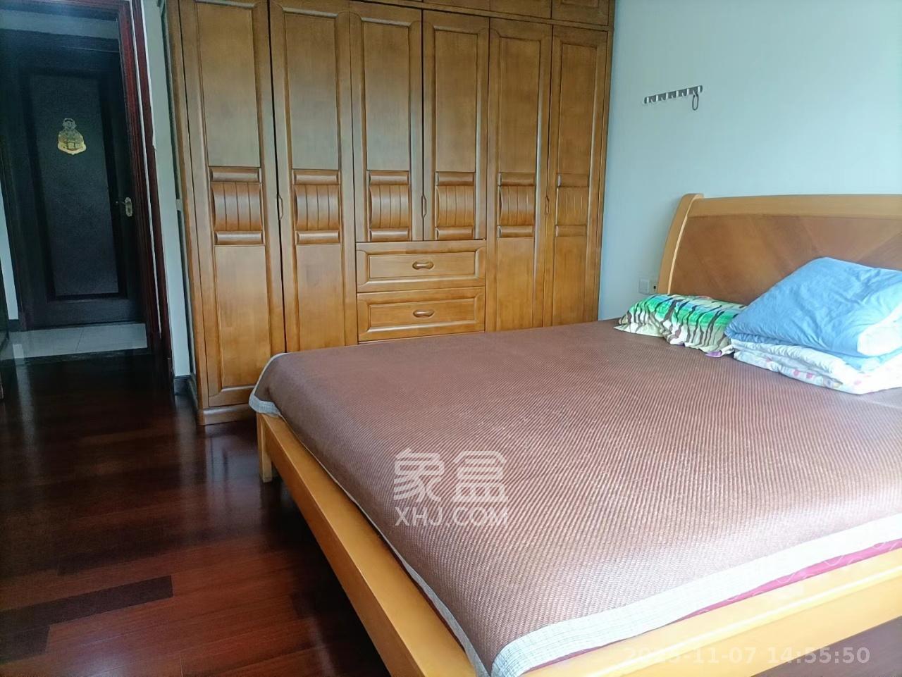 恒大城 3室2厅2卫 2100.0元/月 恒大城 3室2厅2卫 2100.0元/月室内图