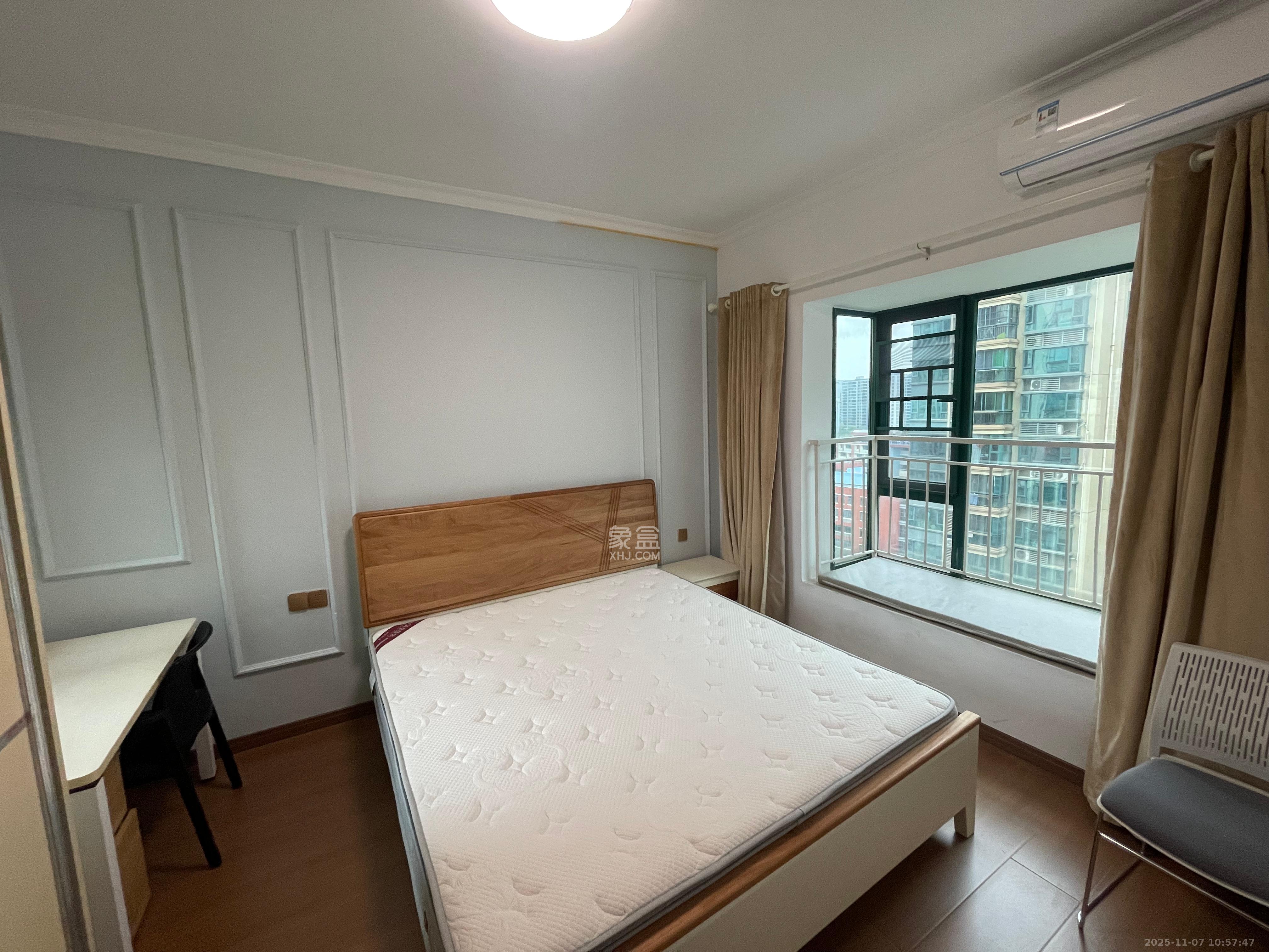 恒大华府 3室2厅1卫 2500.0元/月 恒大华府 3室2厅1卫 2500.0元/月室内图