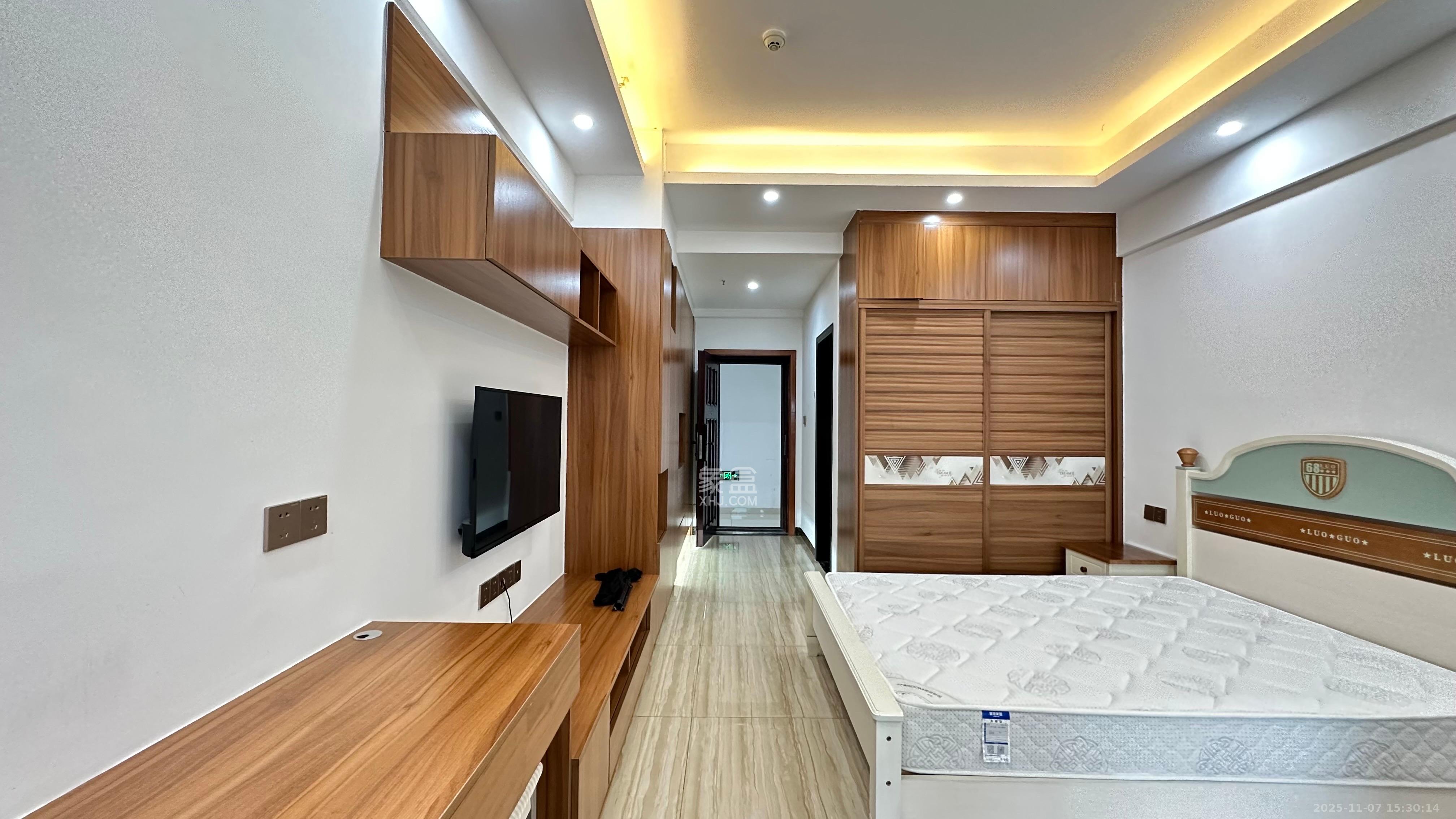 明发国际城  1室1厅1卫    1500.0元/月室内图