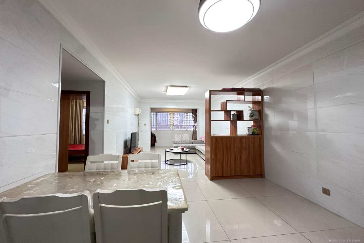 星城新宇黎锦苑 2室1厅1卫 1600.0元/月 星城新宇黎锦苑 2室1厅1卫 1600.0元/月室内图