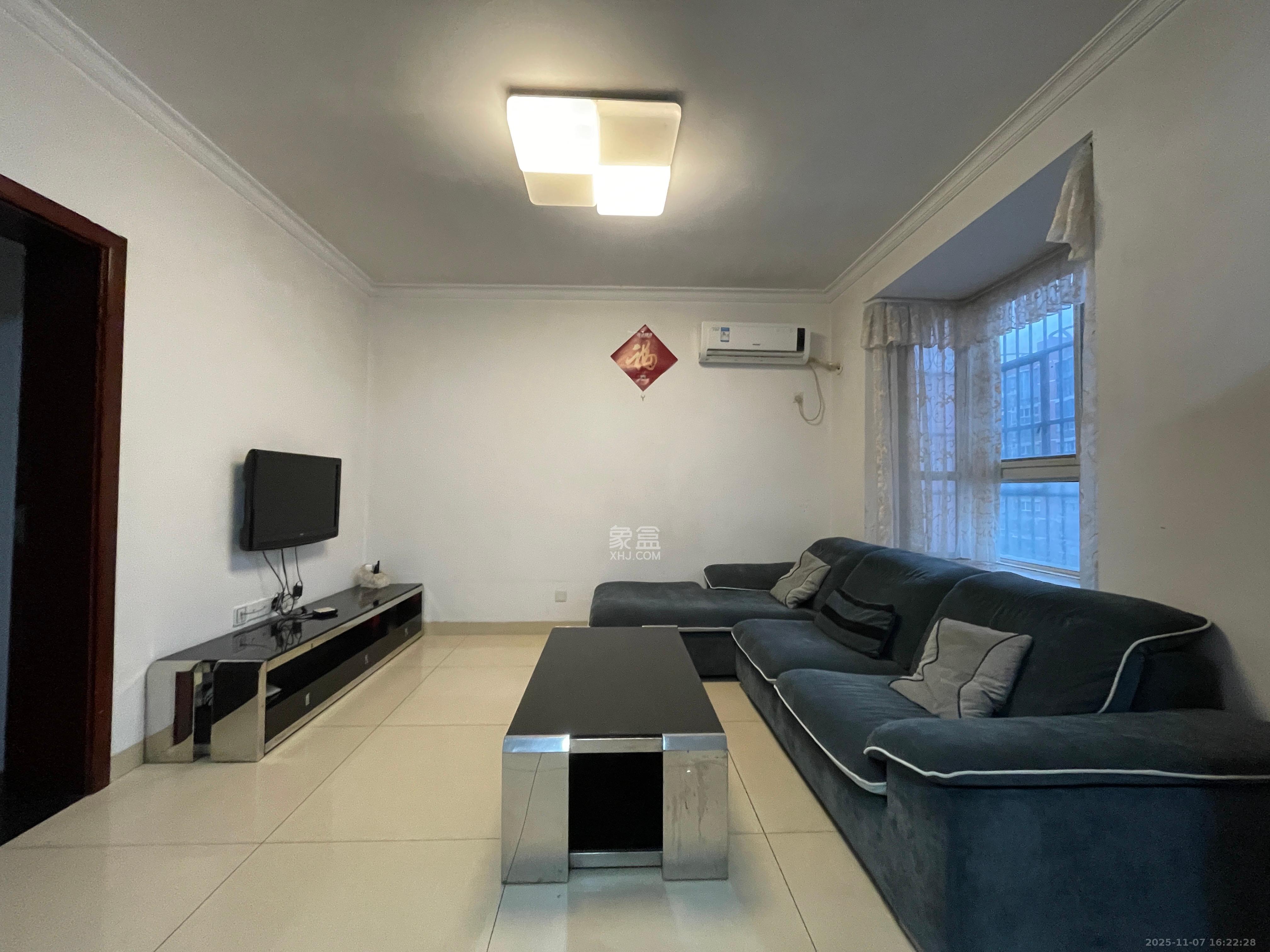 都江新城(都江新苑) 2室1厅1卫 2600.0元/月 都江新城(都江新苑) 2室1厅1卫 2600.0元/月室内图