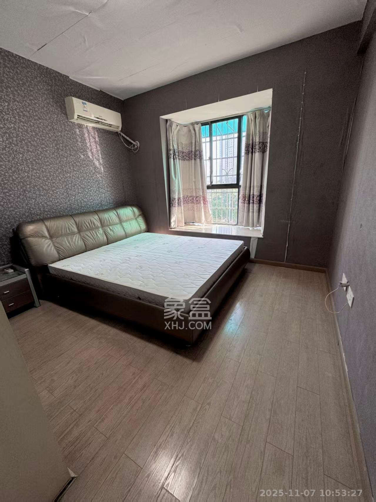 颐美沁园 2室1厅1卫 2300.0元/月 颐美沁园 2室1厅1卫 2300.0元/月室内图