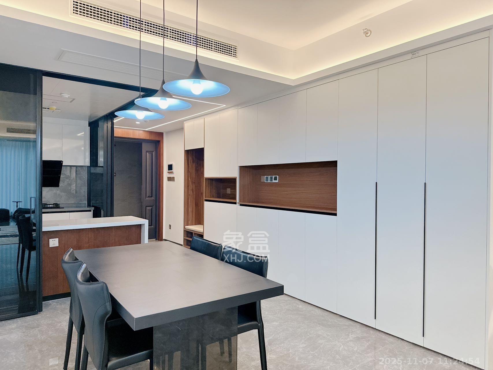 北辰瀚江府 3室2厅2卫 8000.0元/月 北辰瀚江府 3室2厅2卫 8000.0元/月室内图