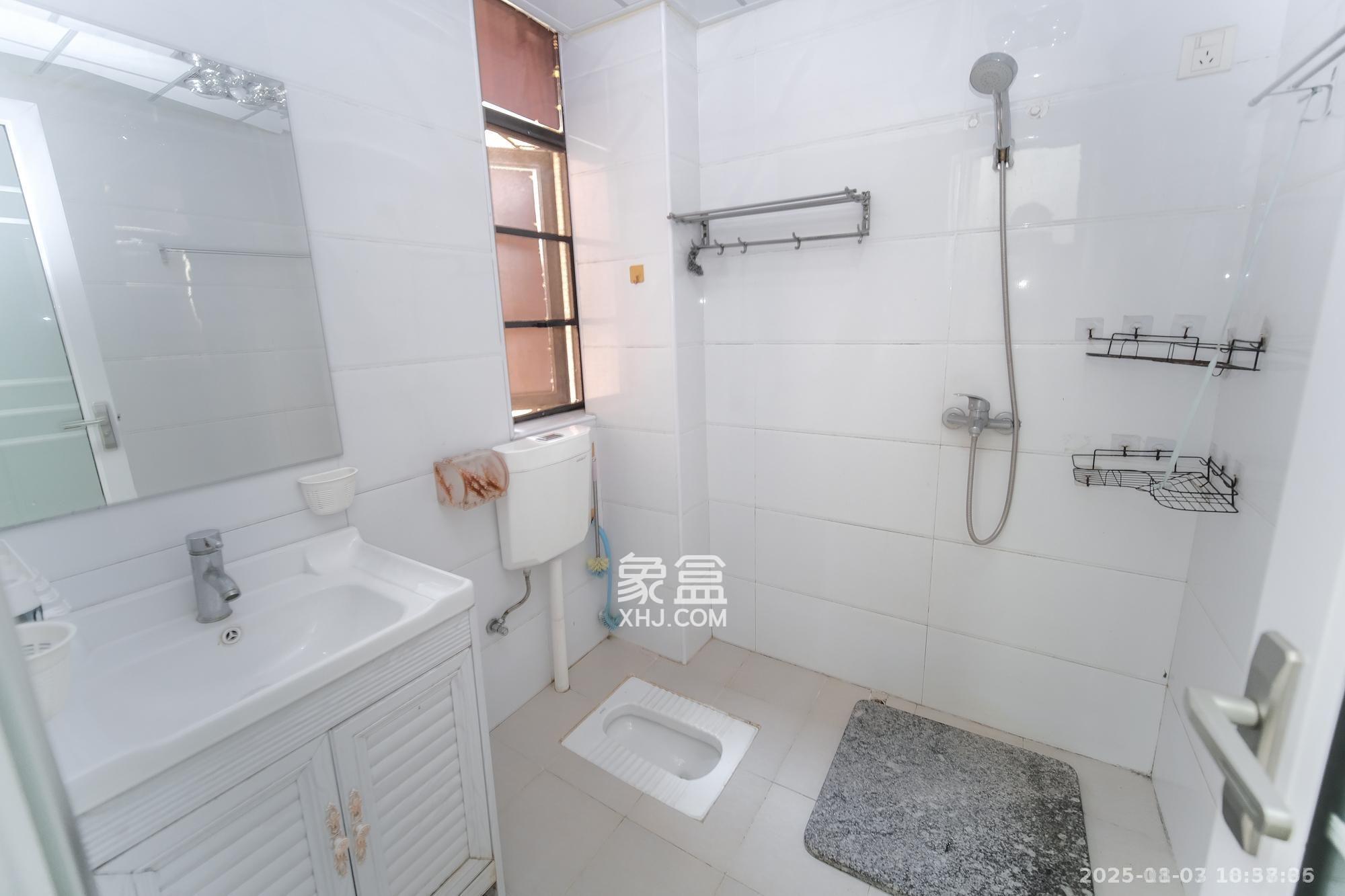 星雅美辰 3室2厅2卫 2600.0元/月 星雅美辰 3室2厅2卫 2600.0元/月室内图