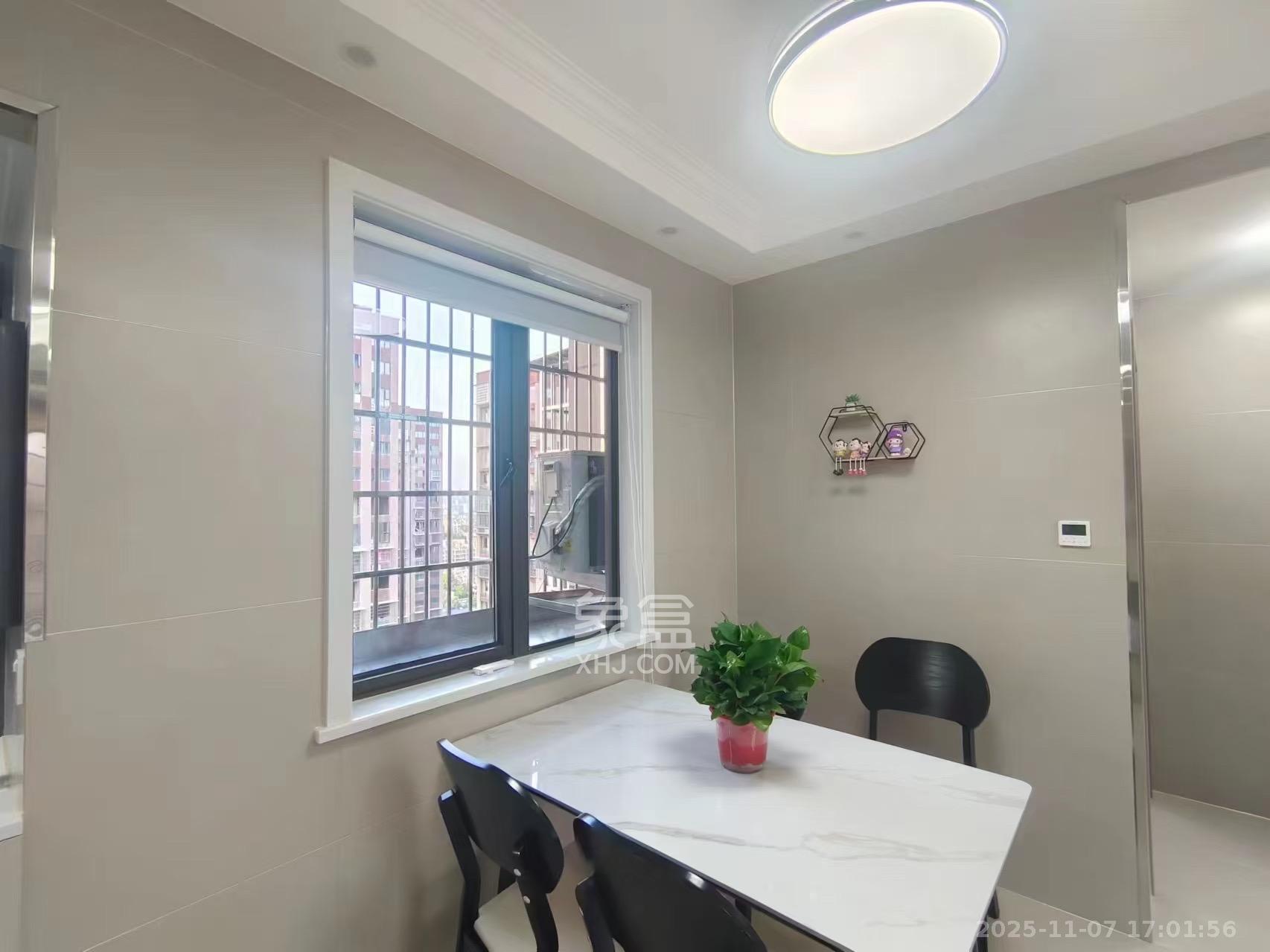 金塘家园 2室2厅1卫 2300.0元/月 金塘家园 2室2厅1卫 2300.0元/月室内图