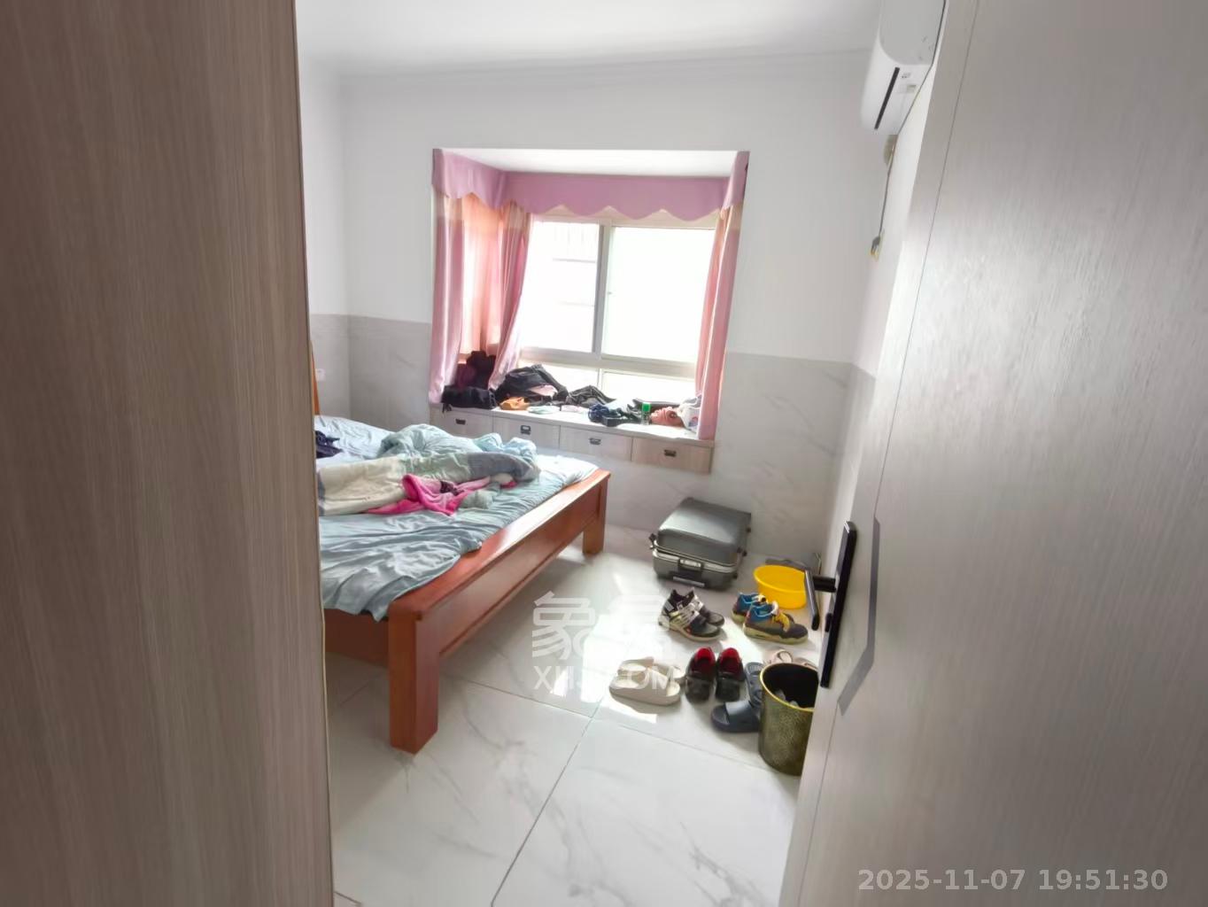 和润园一、二期 2室2厅1卫 1700.0元/月 和润园一、二期 2室2厅1卫 1700.0元/月室内图