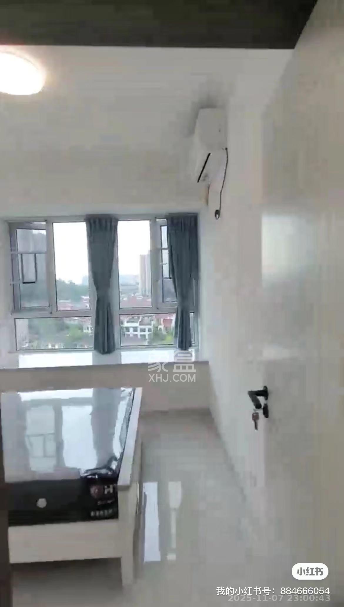 云和华府  3室2厅2卫    3000.0元/月室内图