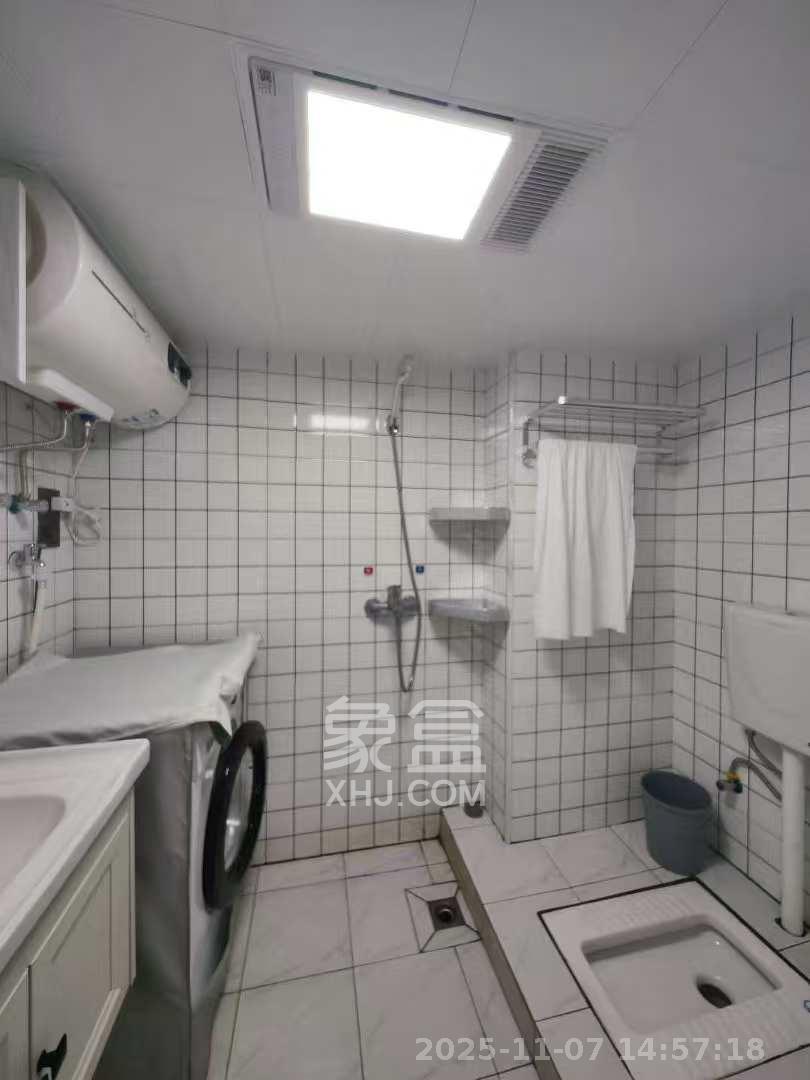 保利恒伟时光印象  1室1厅1卫    1200.0元/月室内图