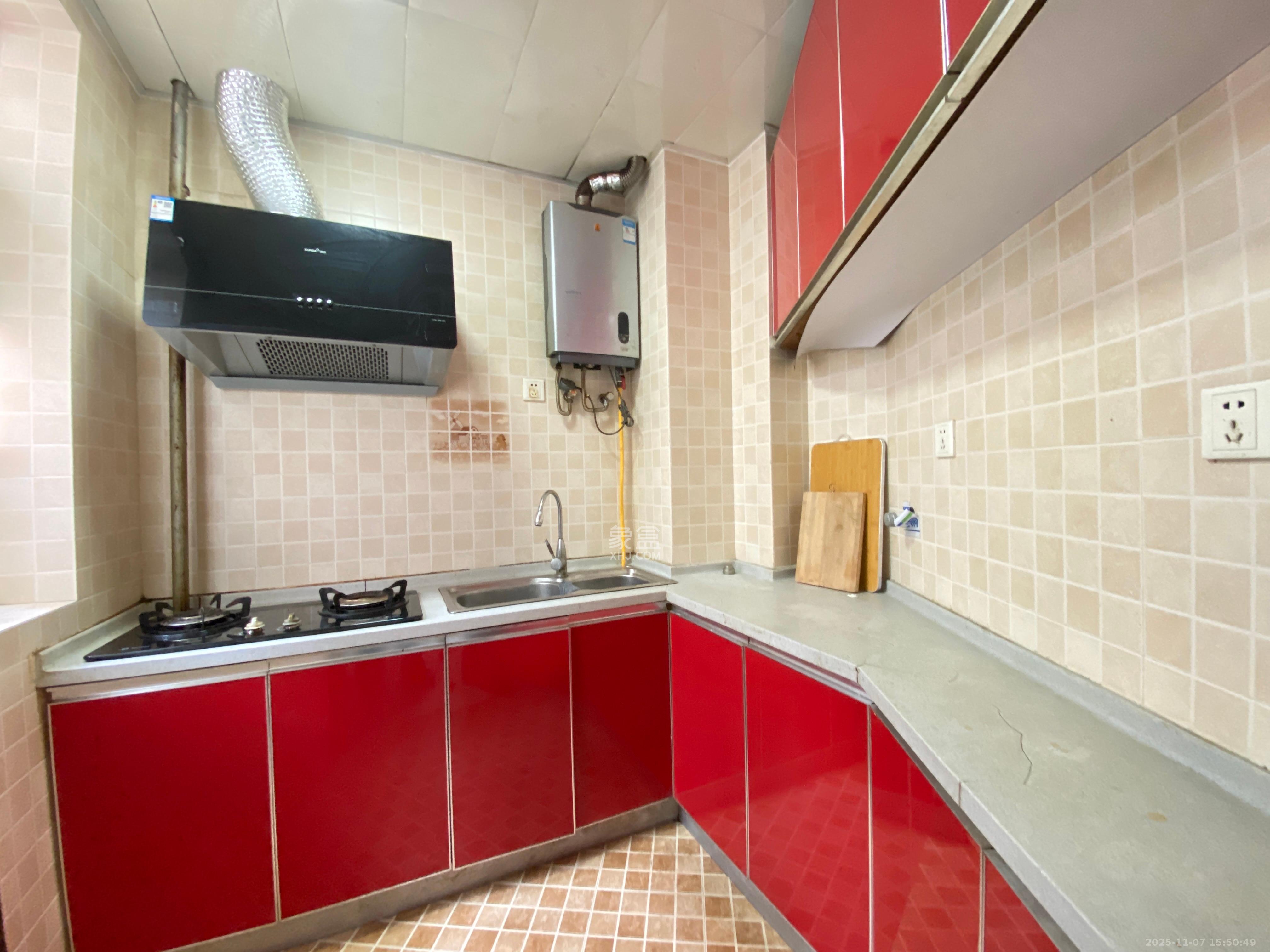 凯通国际城(凯通朝庭) 3室1厅1卫 2300.0元/月 凯通国际城(凯通朝庭) 3室1厅1卫 2300.0元/月室内图