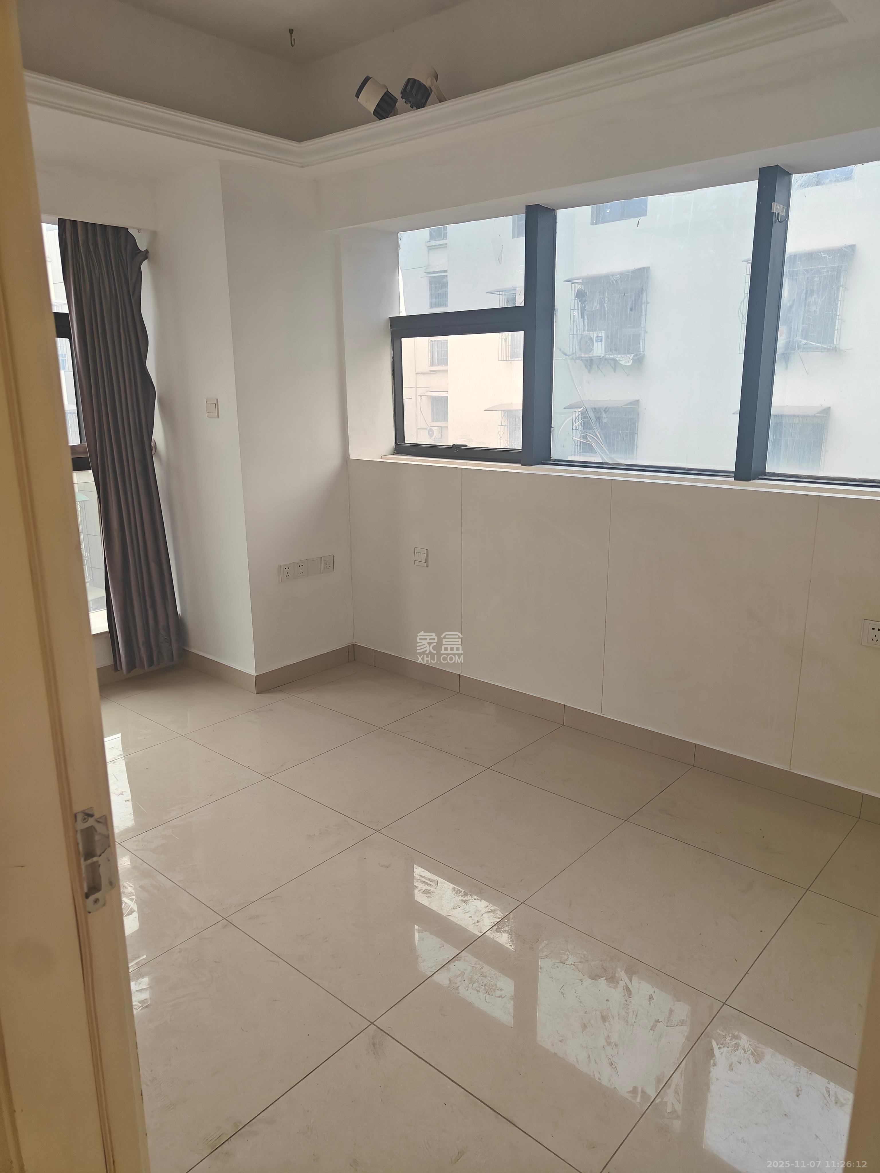 壹号公馆 2室1厅1卫 3300.0元/月 壹号公馆 2室1厅1卫 3300.0元/月室内图