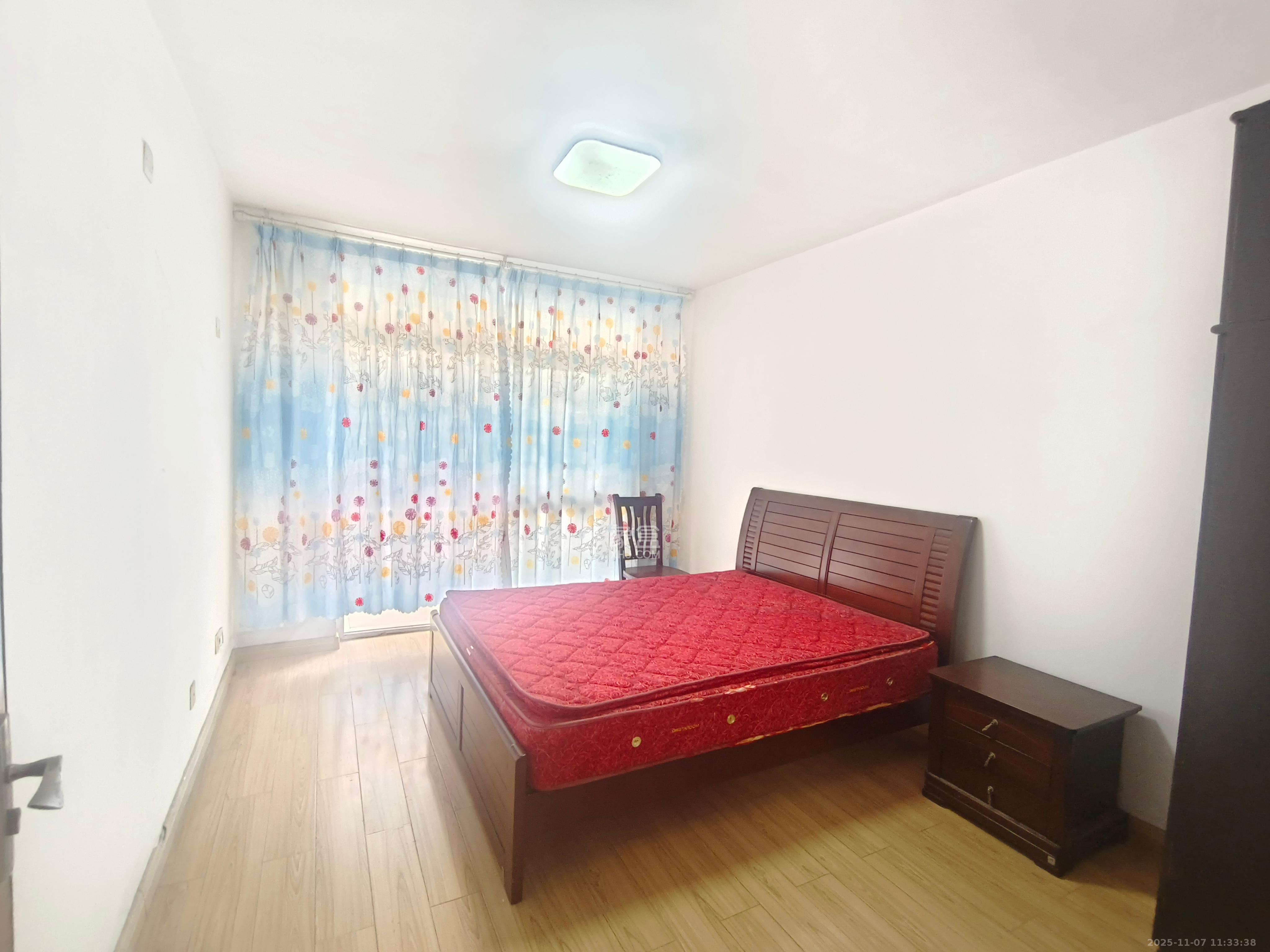 龙吉湾小区(龙瑞尚苑) 2室2厅1卫 1500.0元/月 龙吉湾小区(龙瑞尚苑) 2室2厅1卫 1500.0元/月室内图