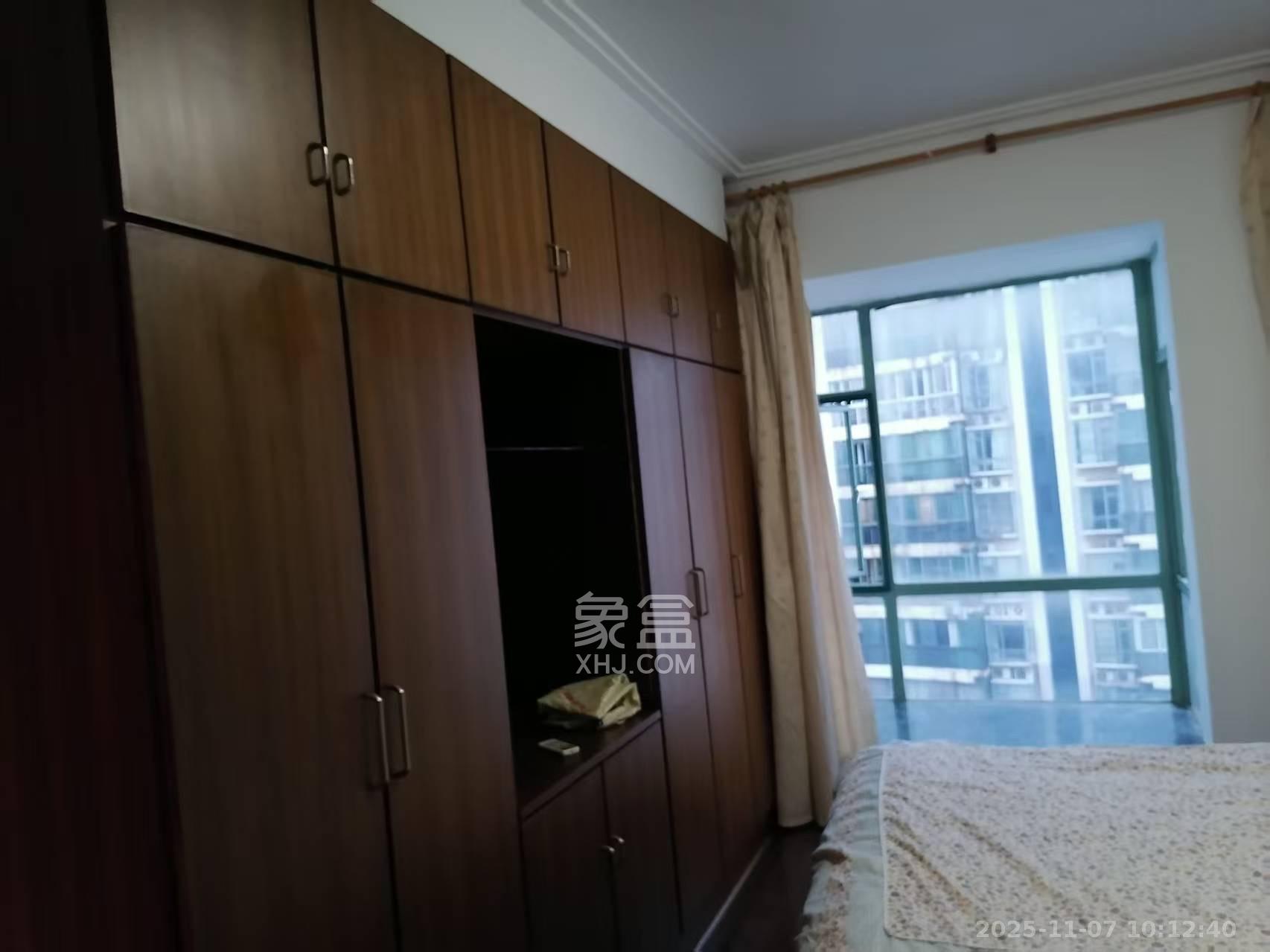 锦绣华天 3室2厅2卫 3300.0元/月 锦绣华天 3室2厅2卫 3300.0元/月室内图