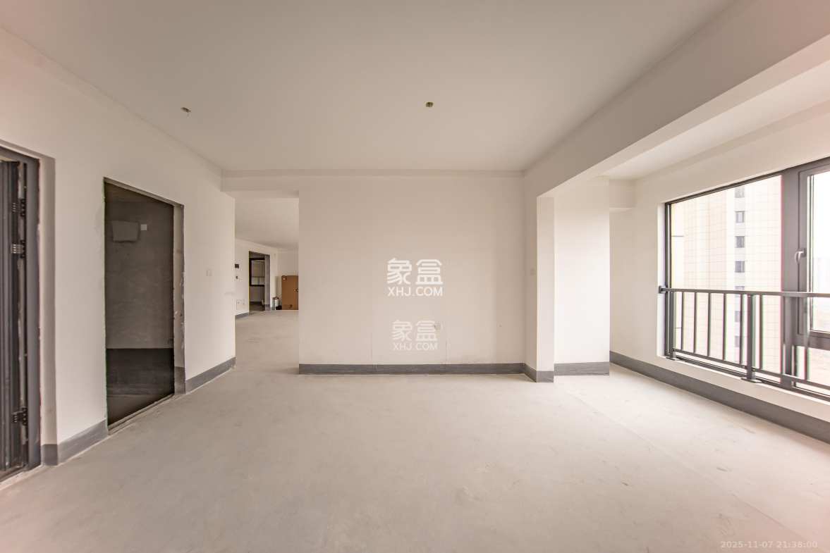 建投象山国际 5室2厅2卫 240.0万 建投象山国际 5室2厅2卫 240.0万卧室