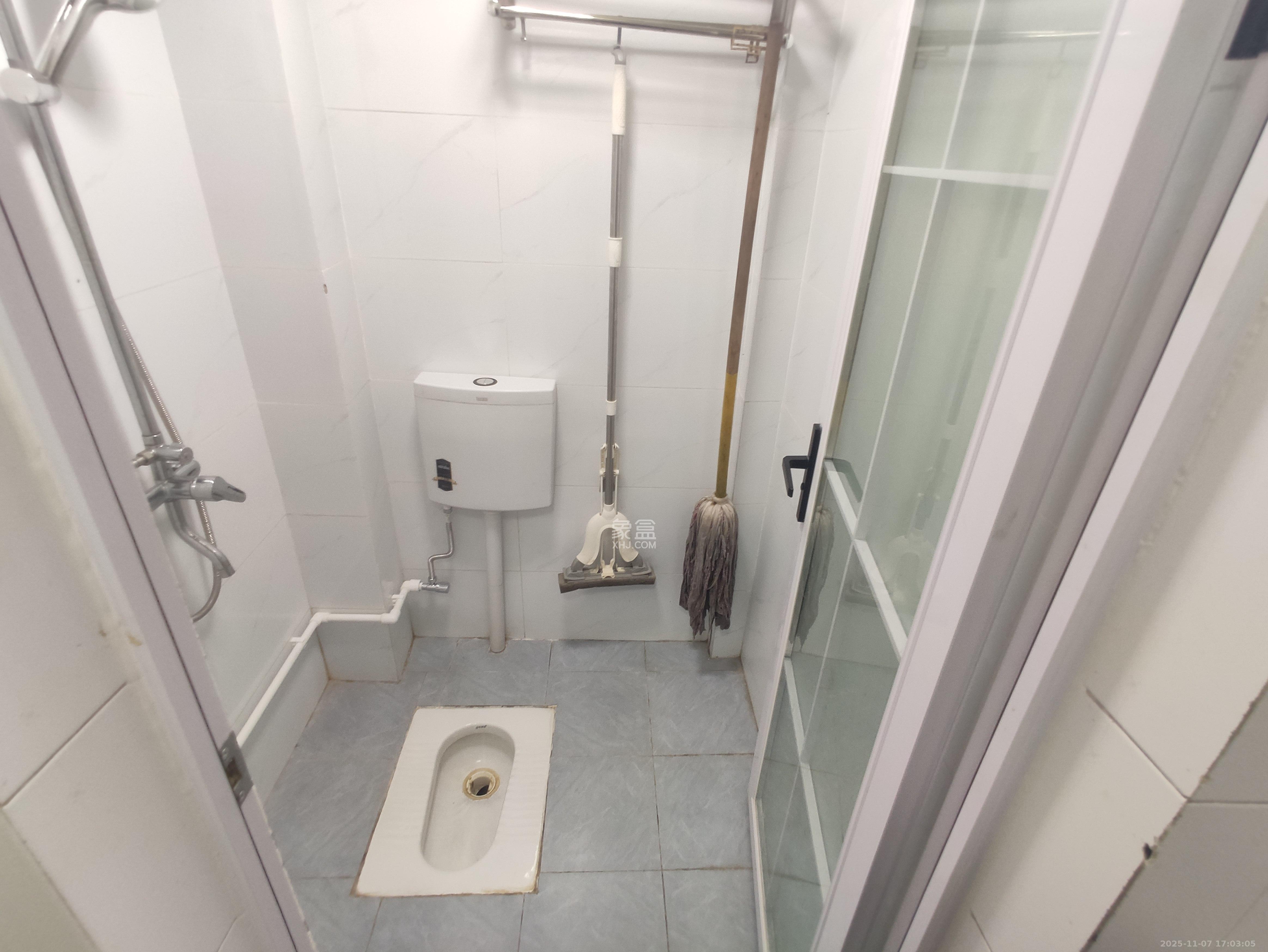 紫东苑（芙蓉区）  3室2厅2卫    2300.0元/月室内图