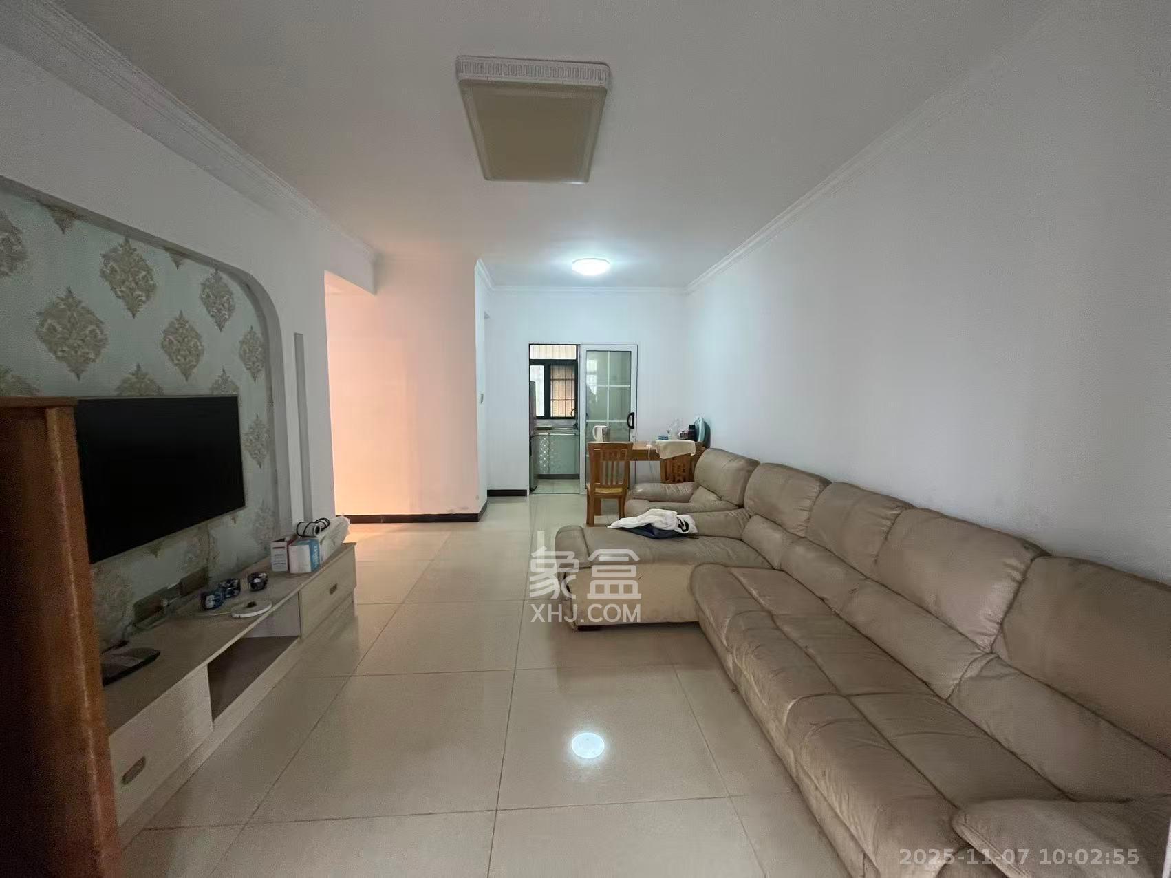 景塘家园  3室2厅1卫    2200.0元/月室内图