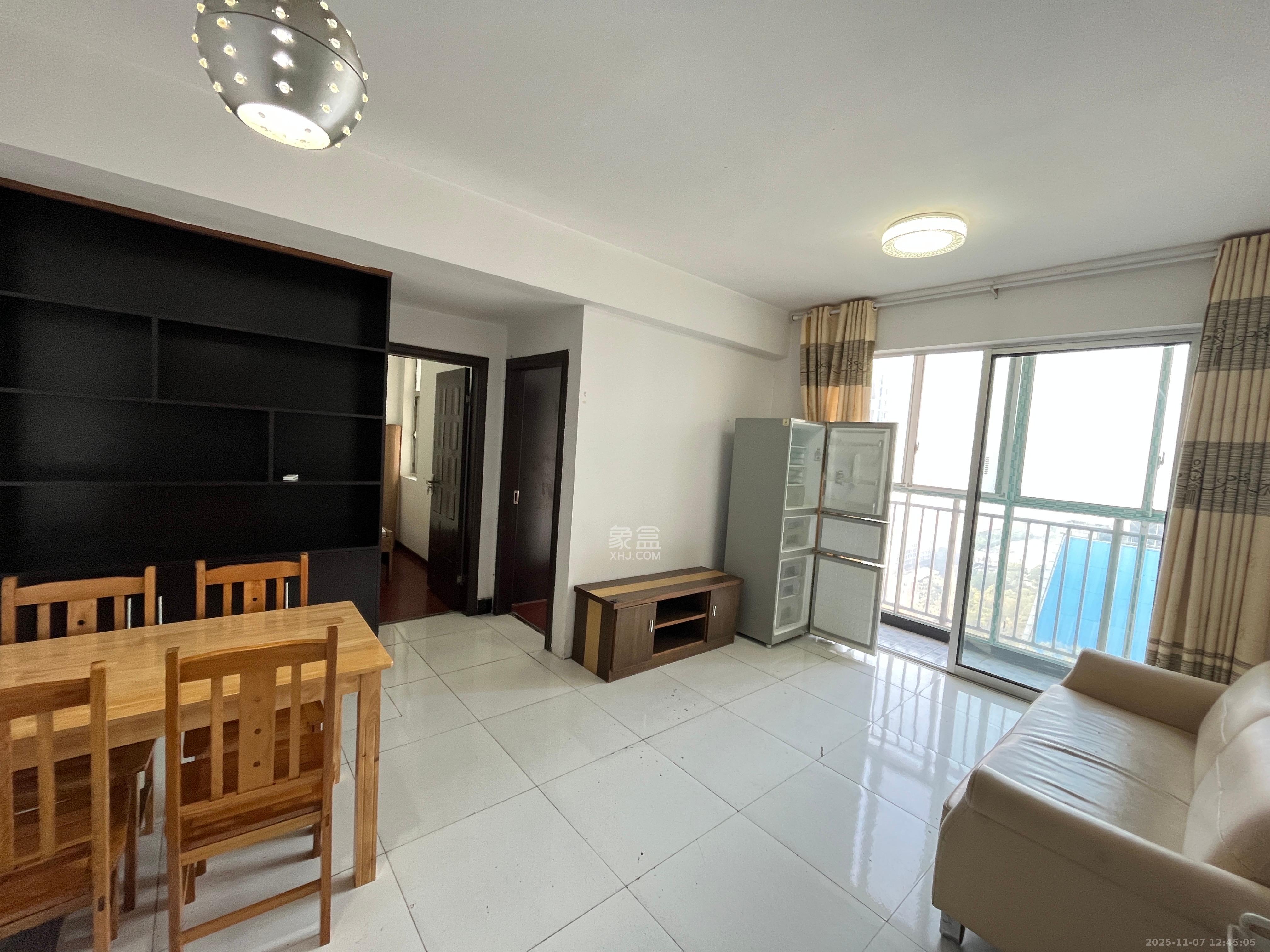 凯通国际城（凯通朝庭）  2室1厅1卫    2100.0元/月