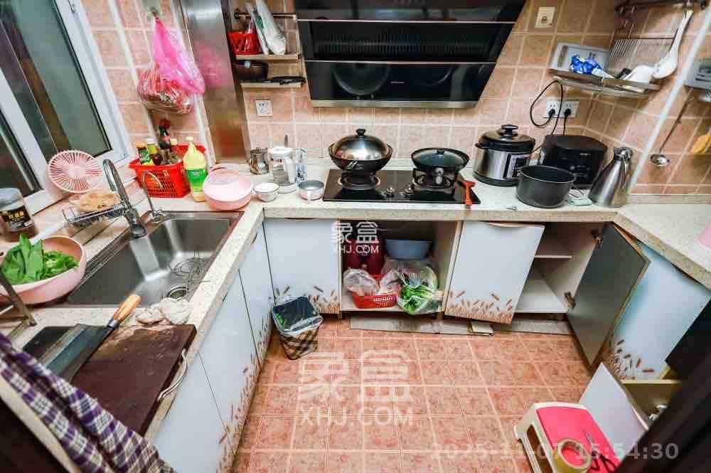 金科世界城 3室2厅1卫 2200.0元/月 金科世界城 3室2厅1卫 2200.0元/月室内图