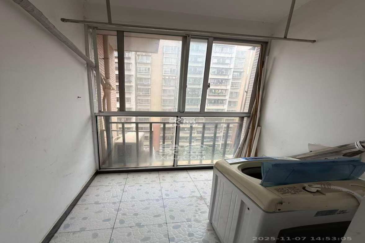 先锋新宇 2室1厅1卫 1600.0元/月 先锋新宇 2室1厅1卫 1600.0元/月室内图