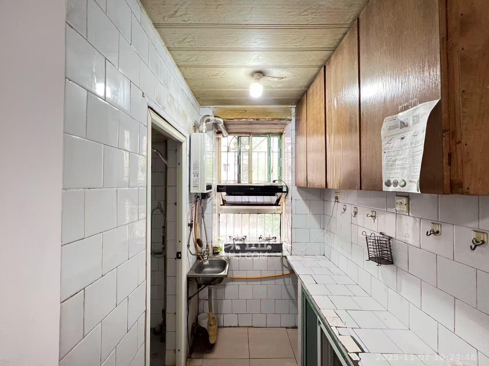 湖橡宿舍/湖橡小区 1室0厅0卫 1500.0元/月 湖橡宿舍/湖橡小区 1室0厅0卫 1500.0元/月室内图