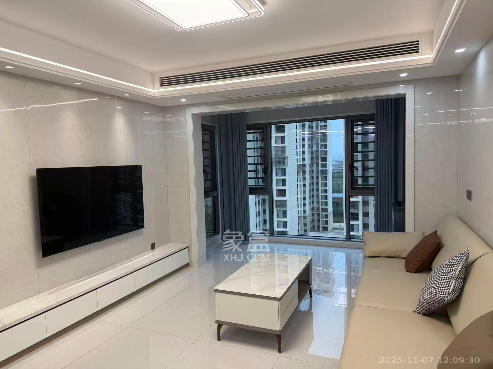 和景家园二期 3室2厅2卫 2700.0元/月 和景家园二期 3室2厅2卫 2700.0元/月室内图