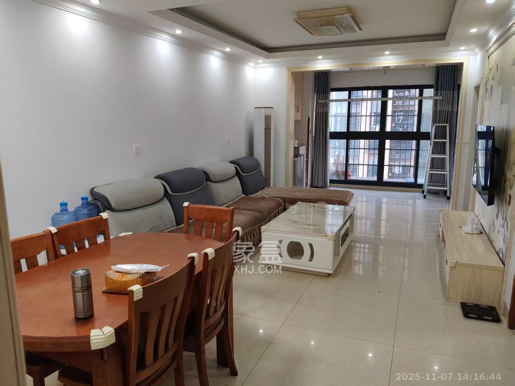 汇一城（汇壹公馆）  3室2厅1卫    2000.0元/月