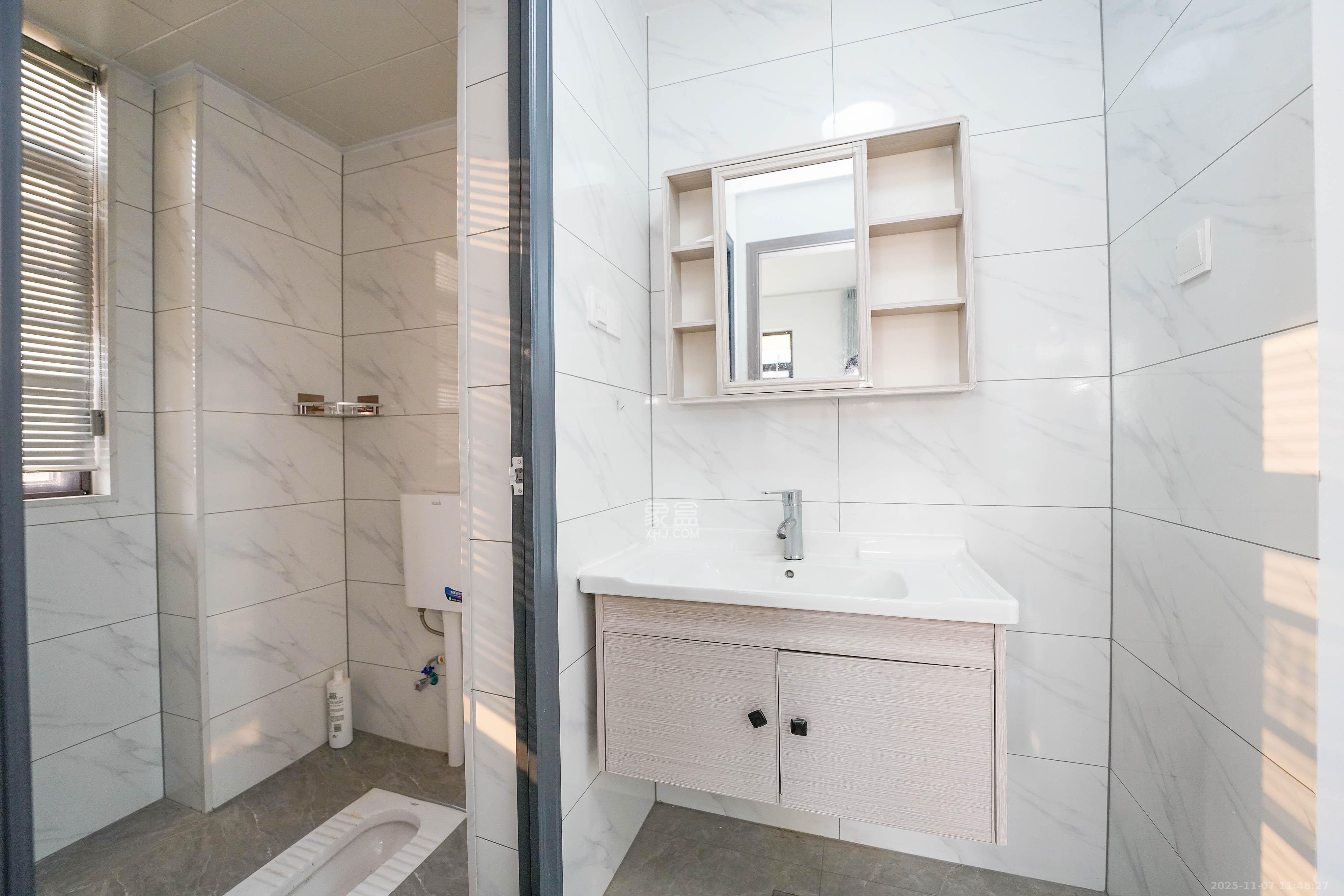 福天藏郡院子  3室2厅1卫    2000.0元/月室内图