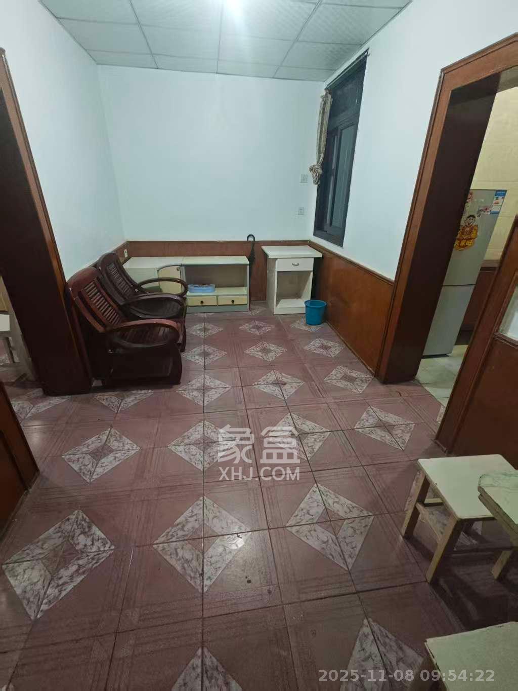 牛角塘社区 2室1厅1卫 1300.0元/月 牛角塘社区 2室1厅1卫 1300.0元/月室内图