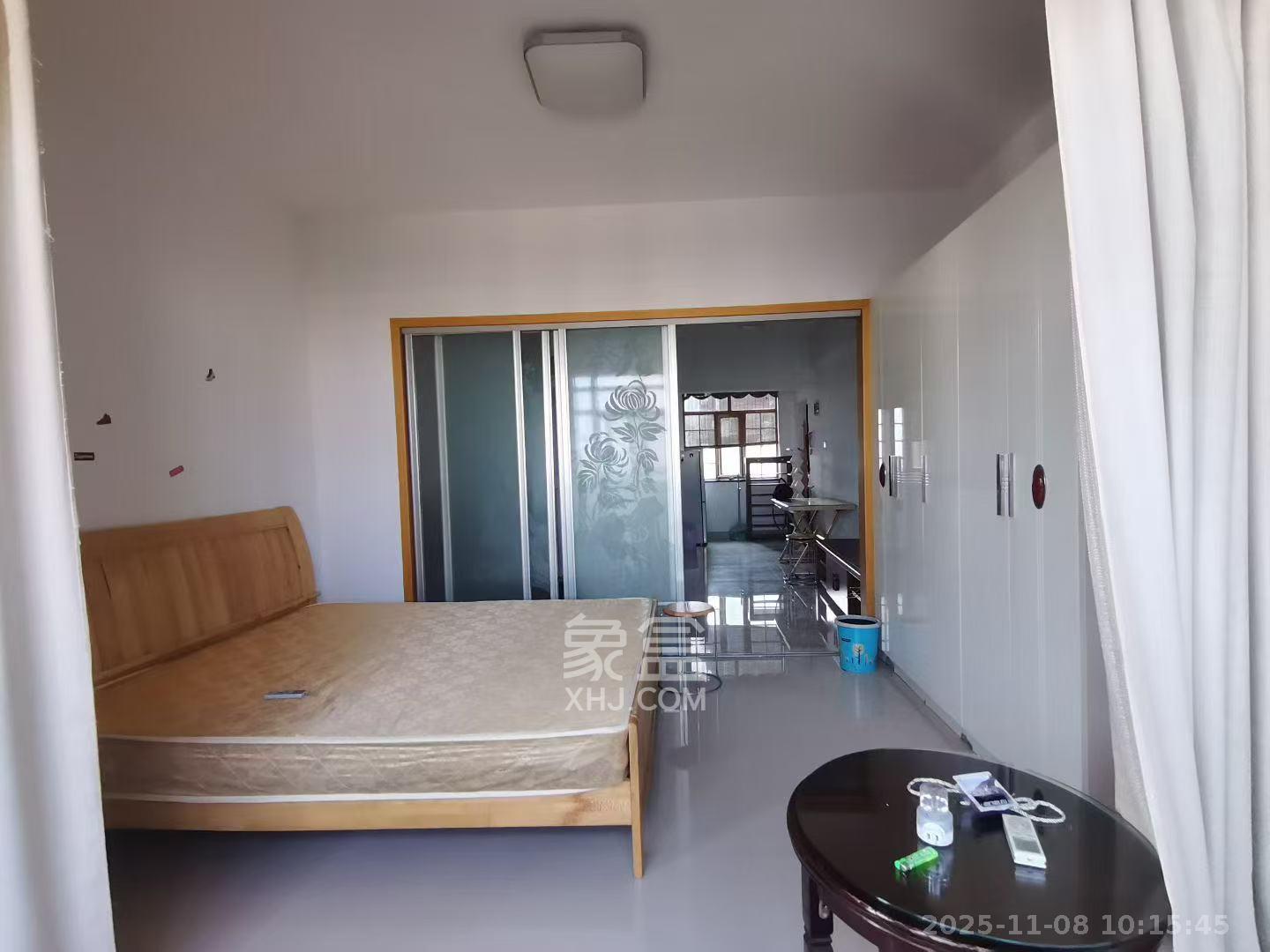 城南郡 1室1厅1卫 1500.0元/月 城南郡 1室1厅1卫 1500.0元/月室内图