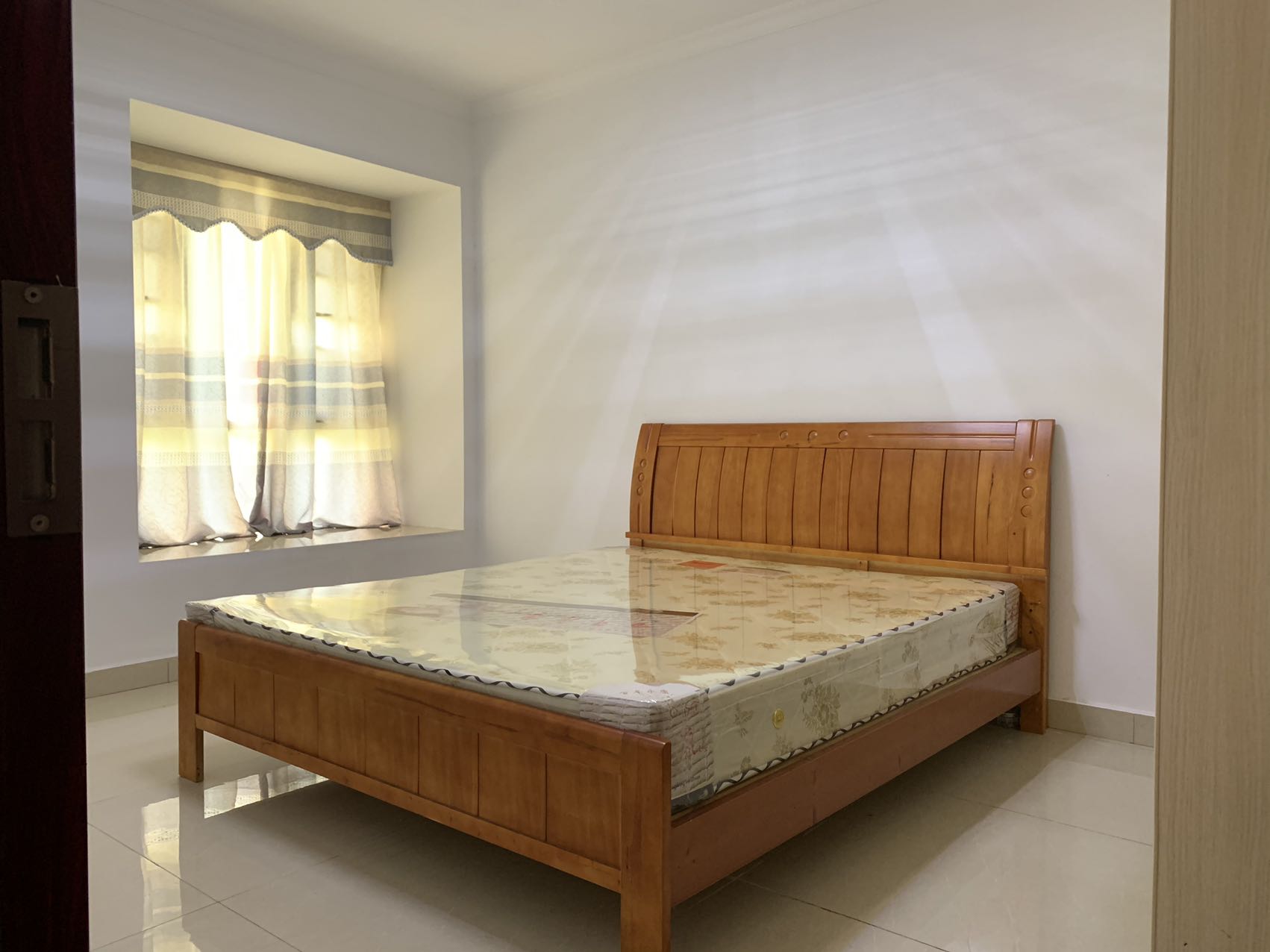 大汉资江城  3室2厅1卫    1700.0元/月室内图