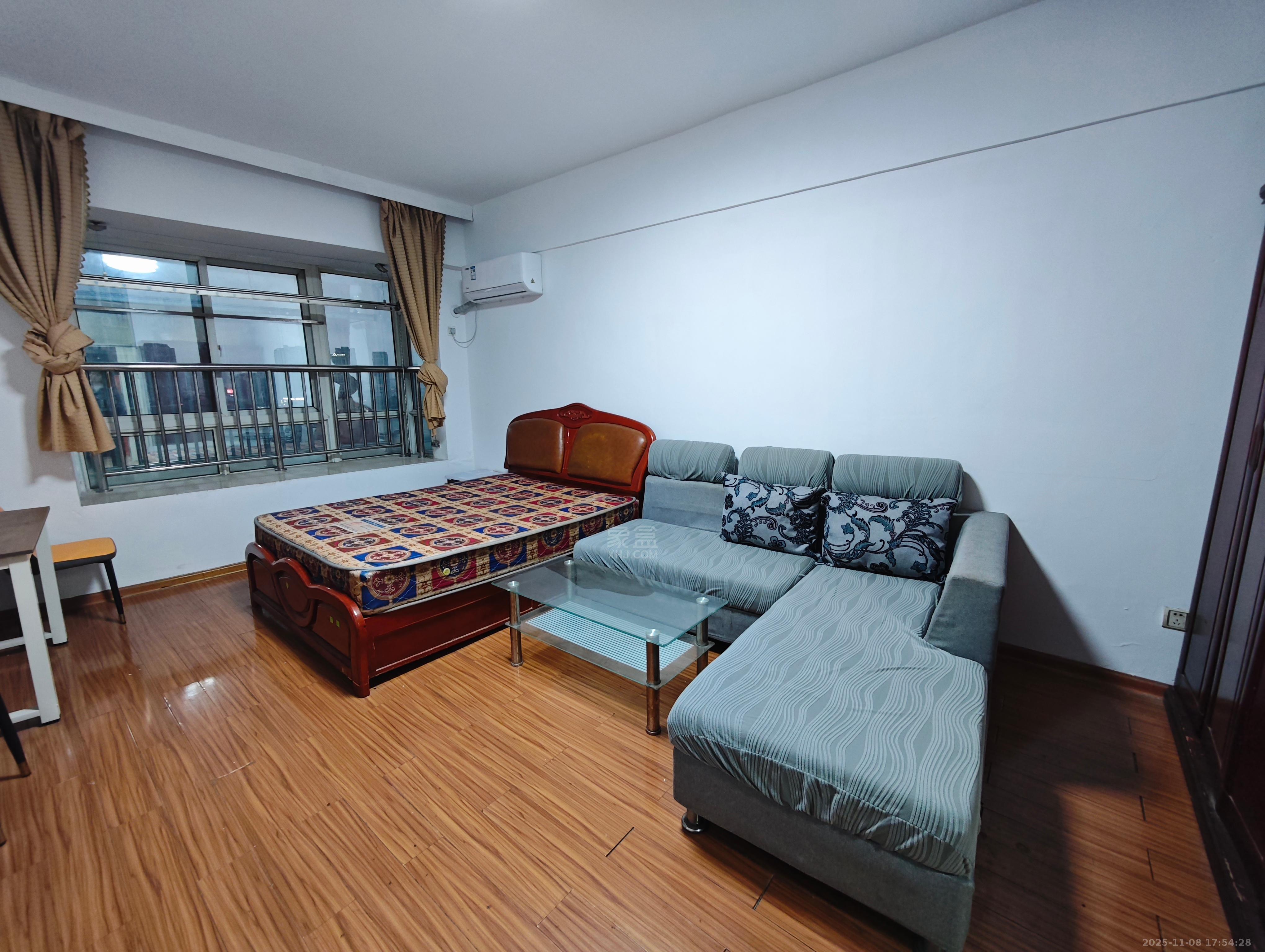 胜马可 1室1厅1卫 800.0元/月 胜马可 1室1厅1卫 800.0元/月室内图