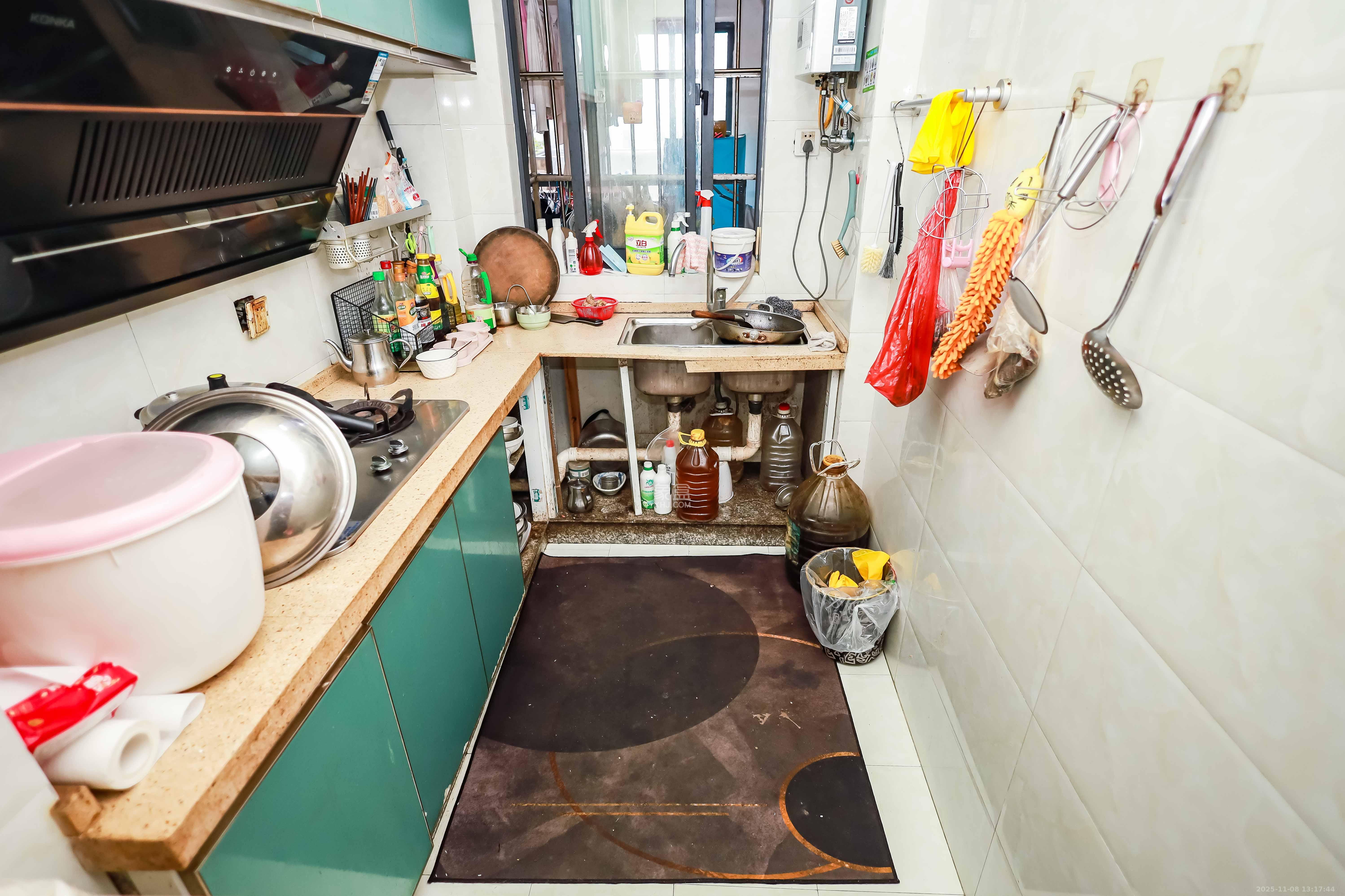 金科东方大院三四期 2室1厅1卫 58.0万 金科东方大院三四期 2室1厅1卫 58.0万厨房