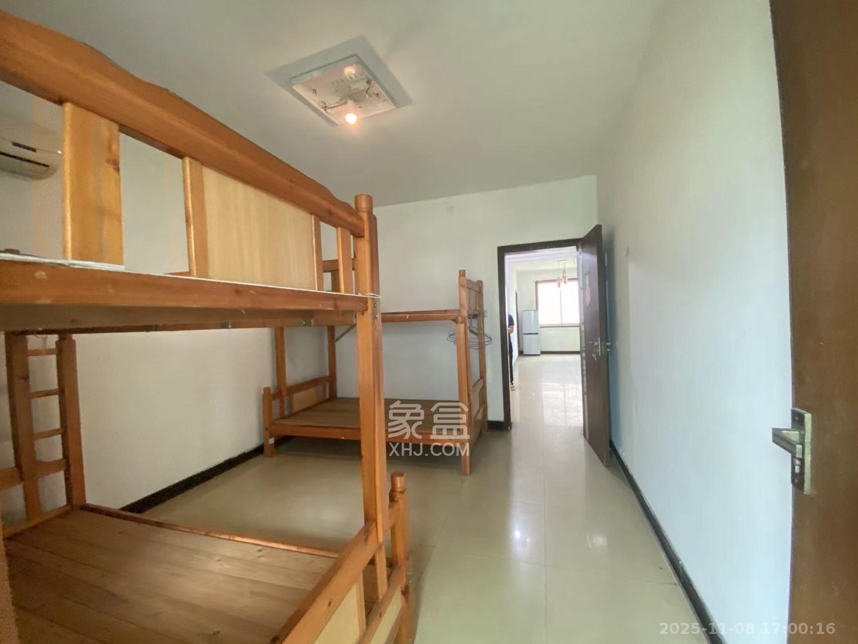 马王堆陶瓷建材新城  2室2厅2卫    1600.0元/月室内图