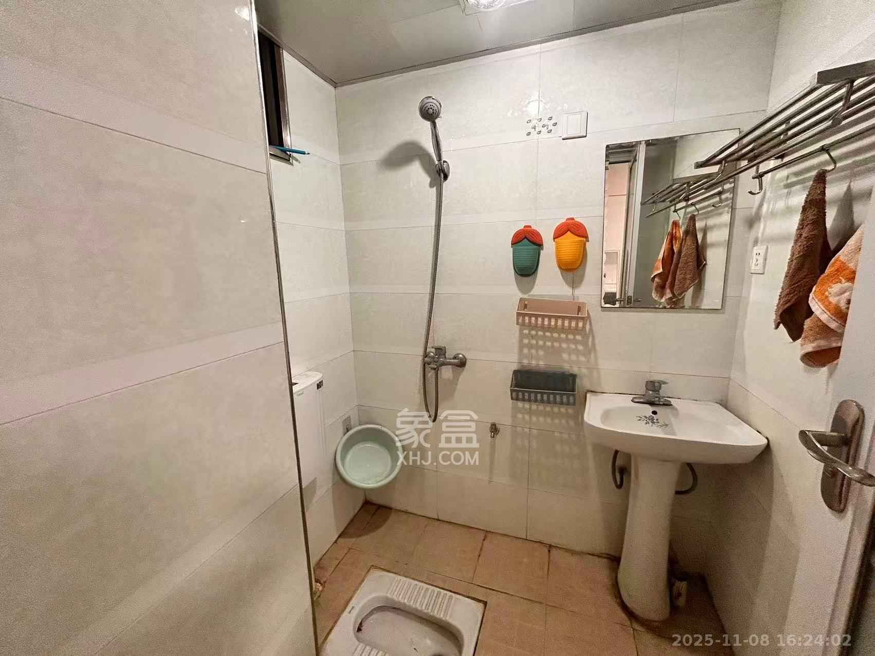 兴威帕克水岸  1室1厅1卫    1300.0元/月室内图