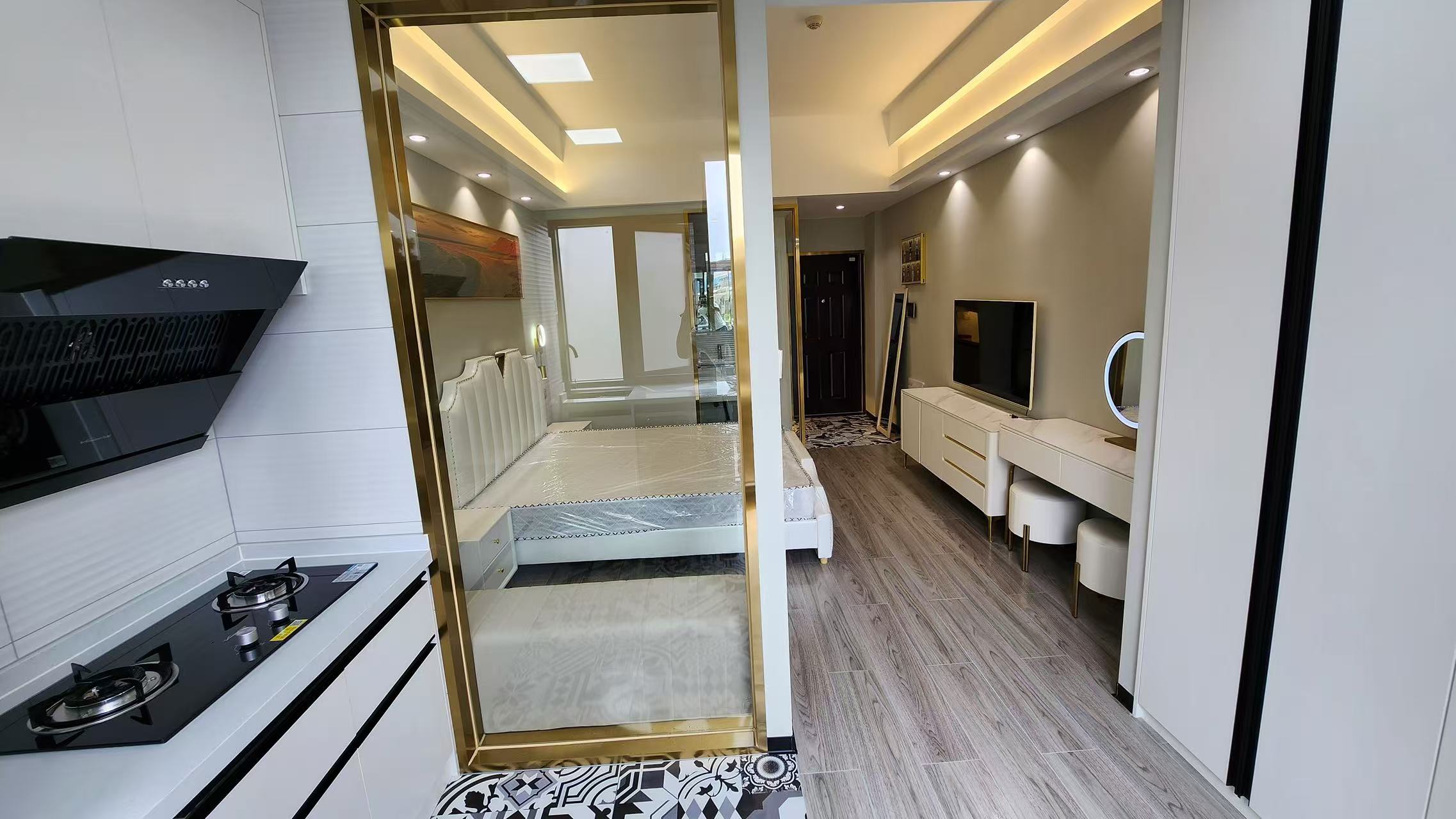 保利香槟国际  1室1厅1卫    1480.0元/月室内图