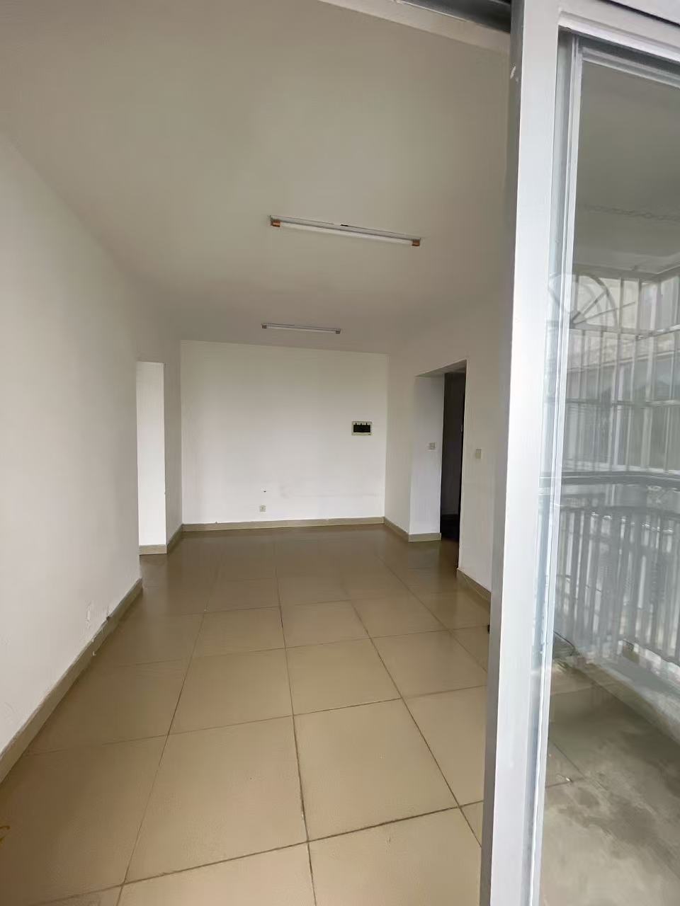 水岸阳光A小区  2室2厅1卫    66.0万室内图