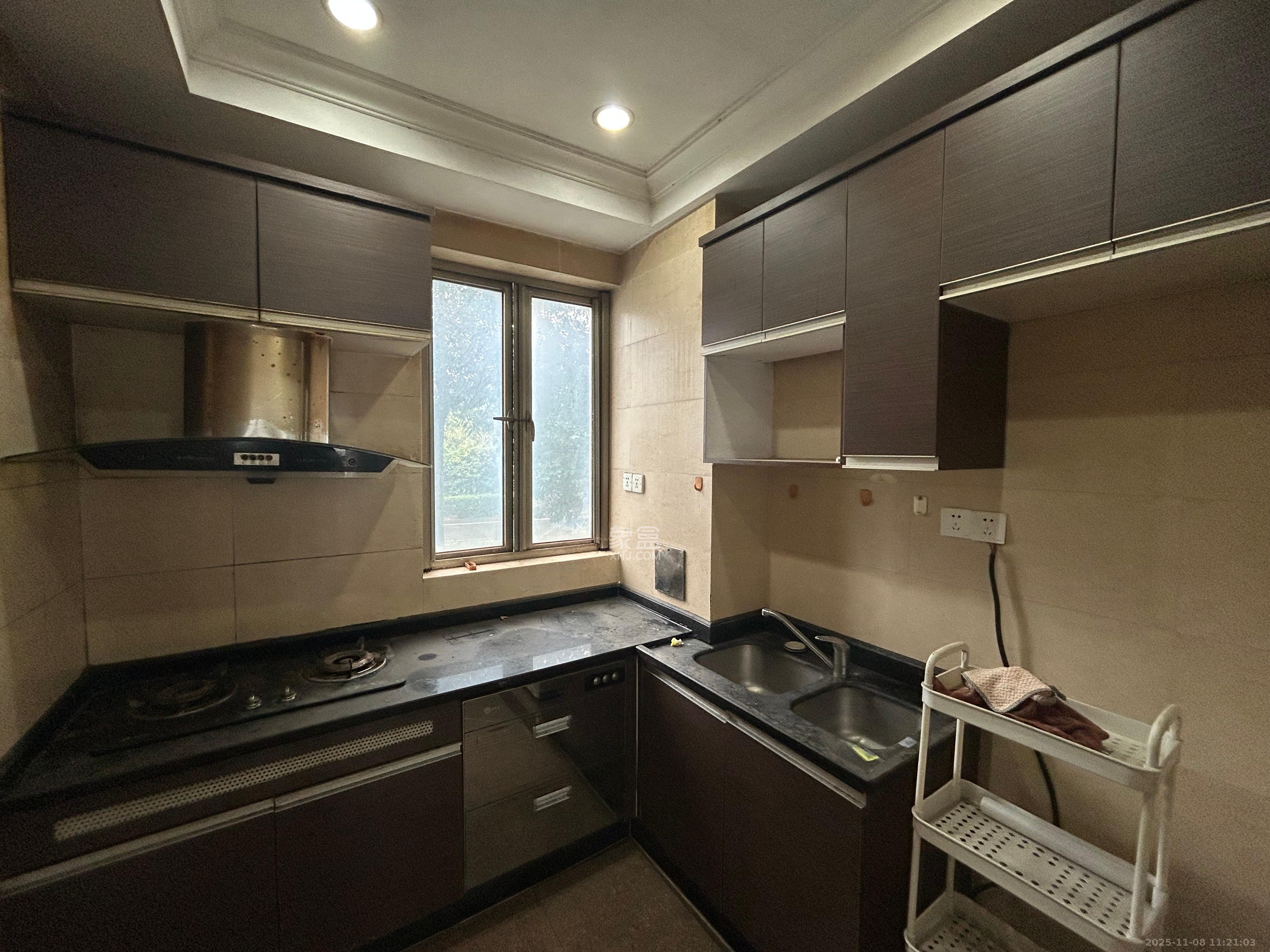 碧桂园威尼斯城 5室3厅3卫 4000.0元/月 碧桂园威尼斯城 5室3厅3卫 4000.0元/月室内图