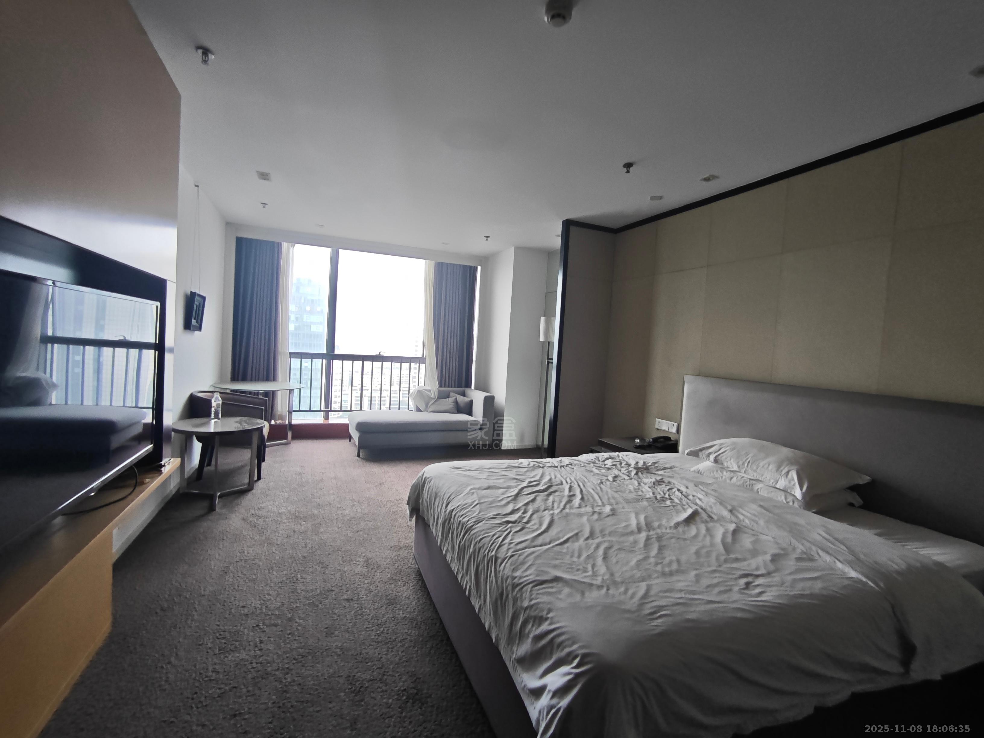 银天国际  1室1厅1卫    1000.0元/月