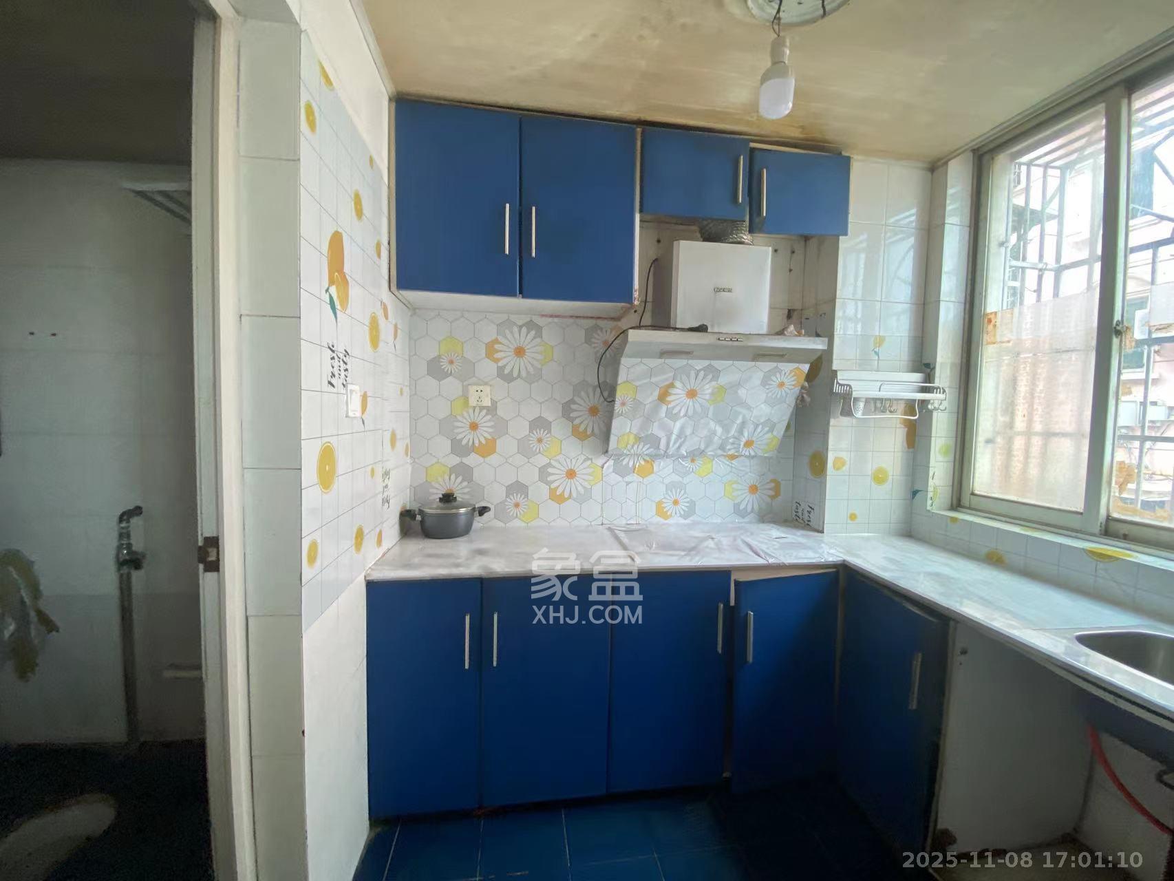 马王堆陶瓷建材新城  2室2厅2卫    1600.0元/月室内图