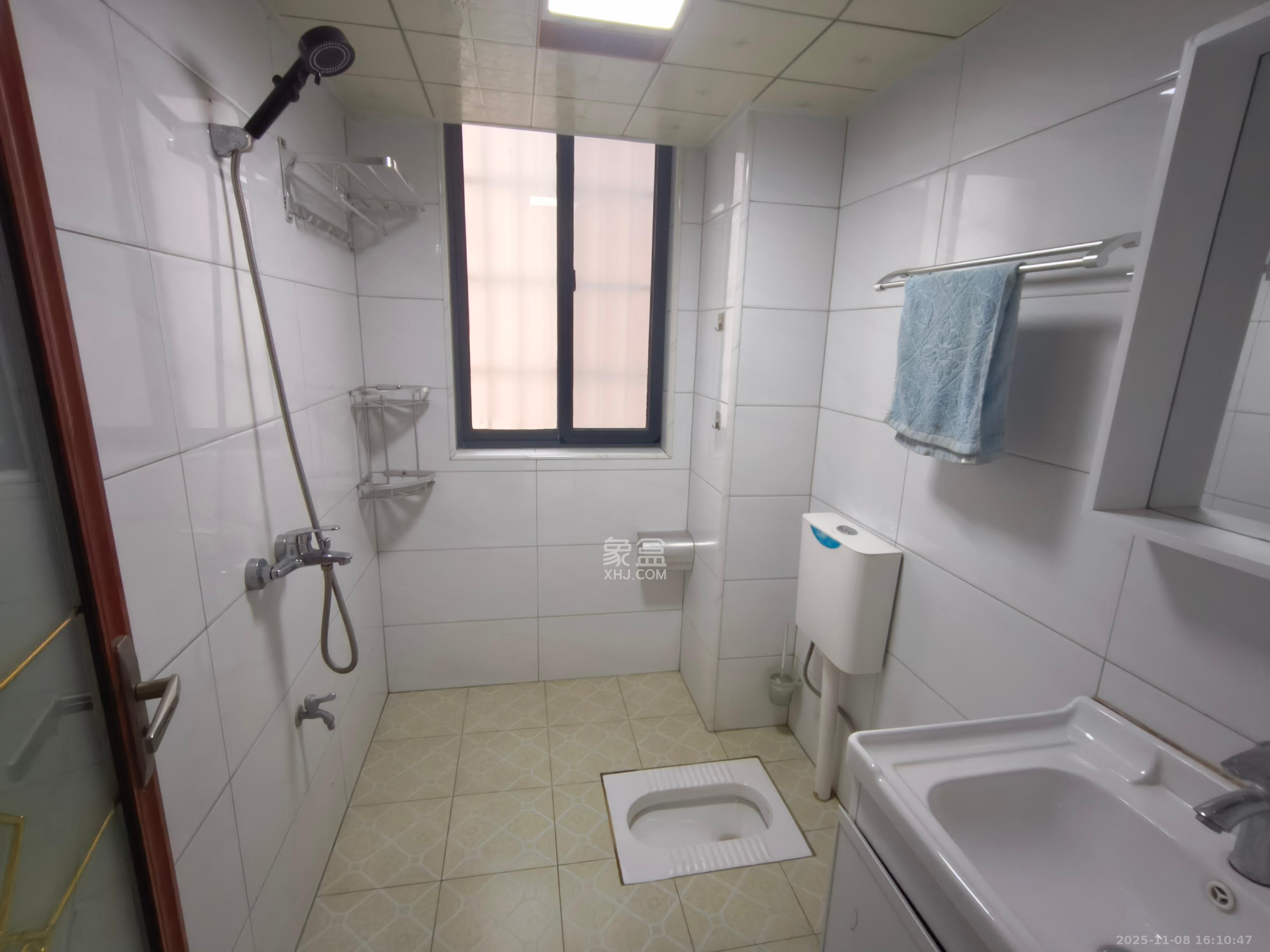 桥头家苑一期  2室1厅1卫    1600.0元/月室内图