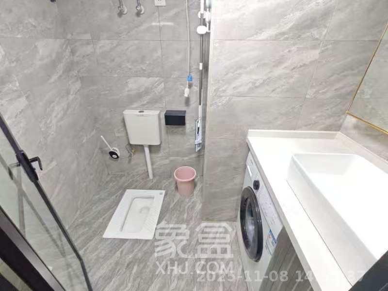 绿洲花园  1室1厅1卫    1600.0元/月室内图