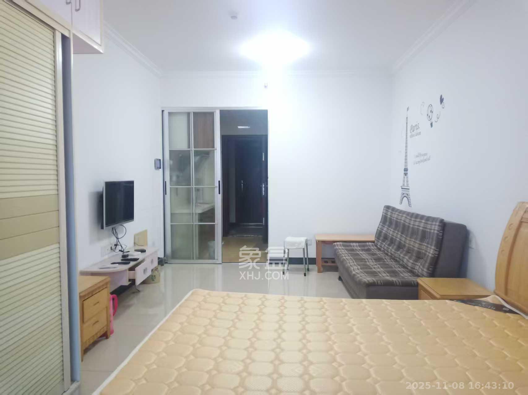 保利麓谷林语I区 1室1厅1卫 1400.0元/月 保利麓谷林语I区 1室1厅1卫 1400.0元/月室内图