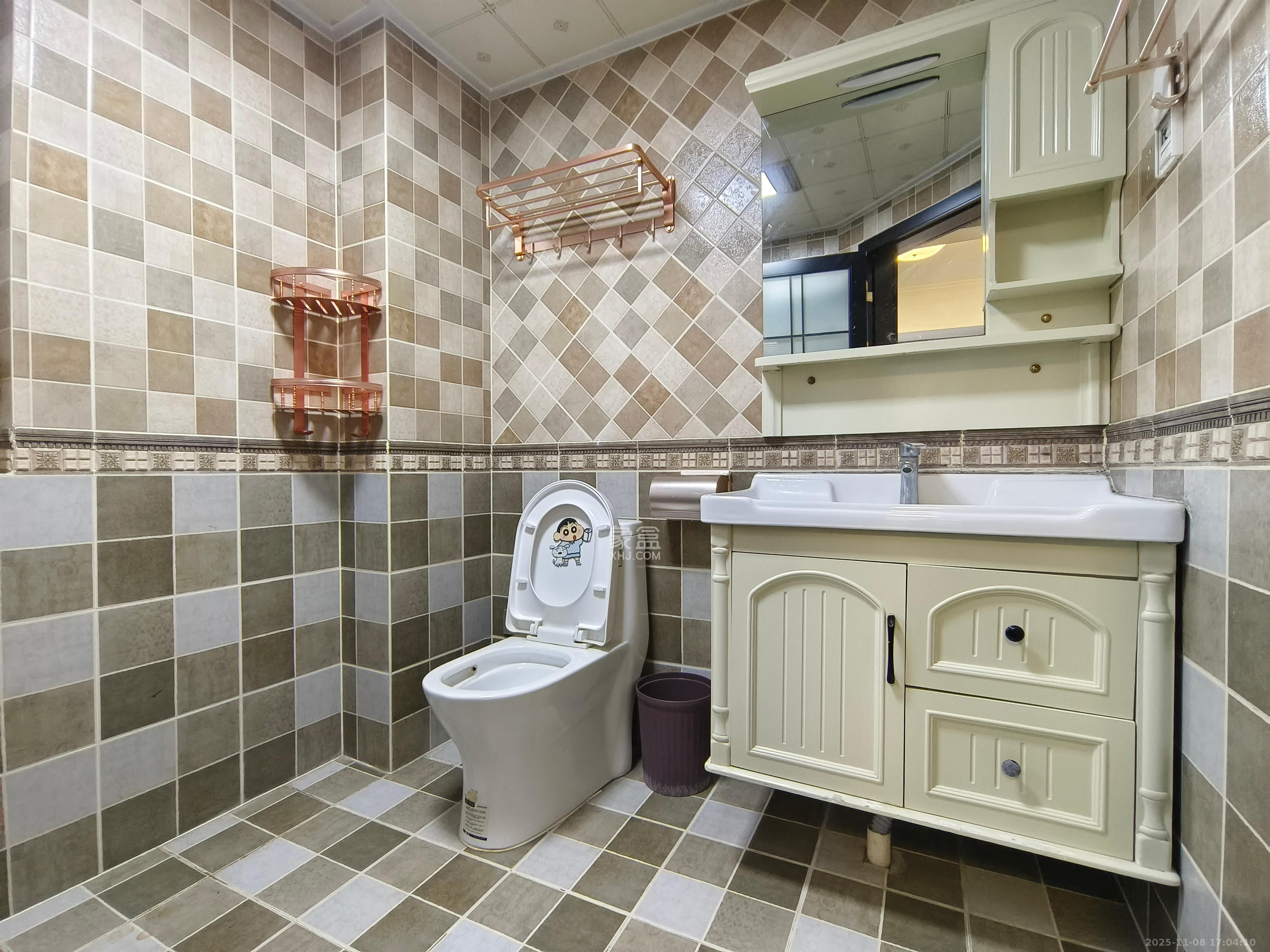 勤诚达境界城  3室2厅2卫    2600.0元/月室内图